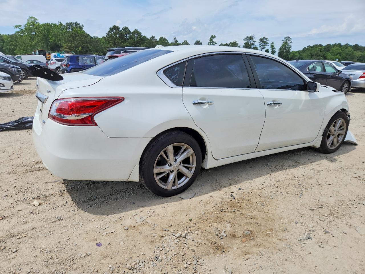 2013 Nissan Altima 2.5 Белый vin: 1N4AL3AP0DN492150