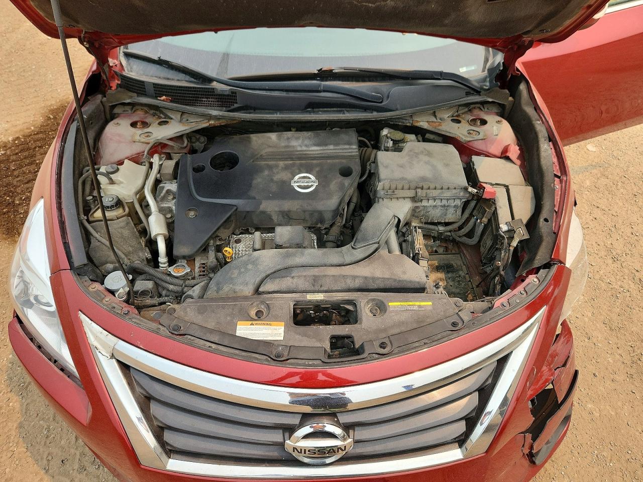 2013 Nissan Altima 2.5 Red vin: 1N4AL3AP0DN506726