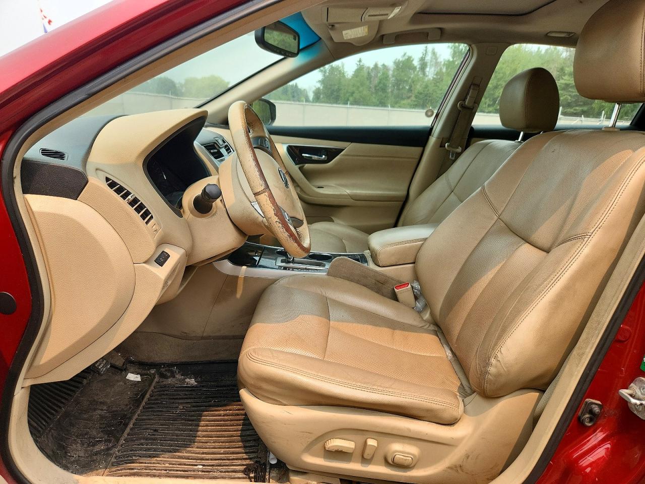2013 Nissan Altima 2.5 Red vin: 1N4AL3AP0DN506726
