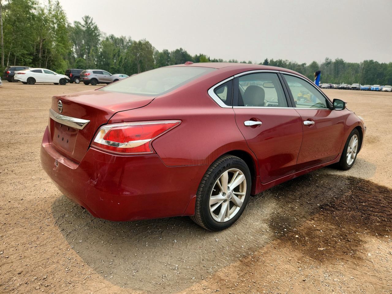 2013 Nissan Altima 2.5 Red vin: 1N4AL3AP0DN506726