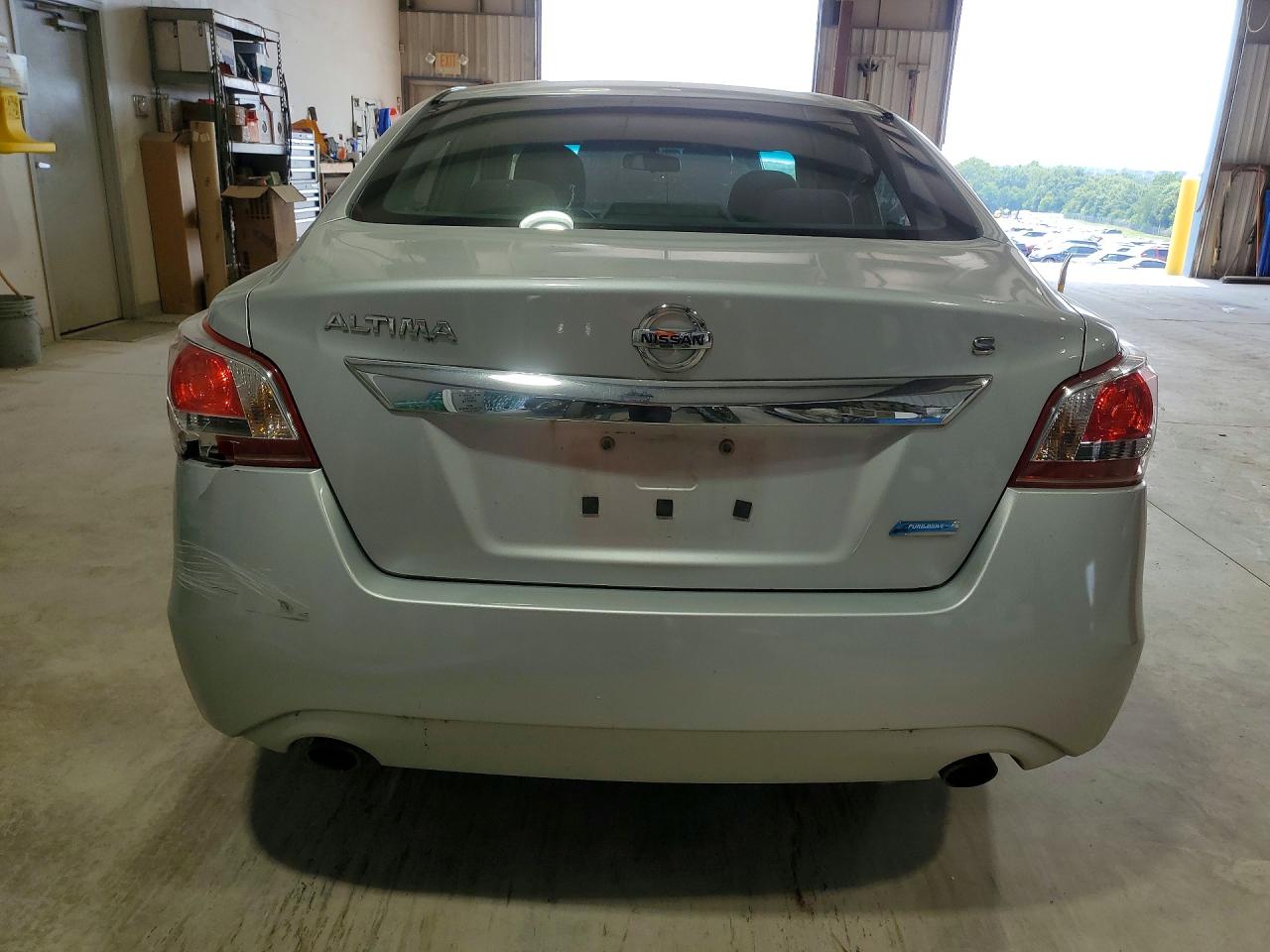 2013 Nissan Altima 2.5 S Silver vin: 1N4AL3AP0DN532355