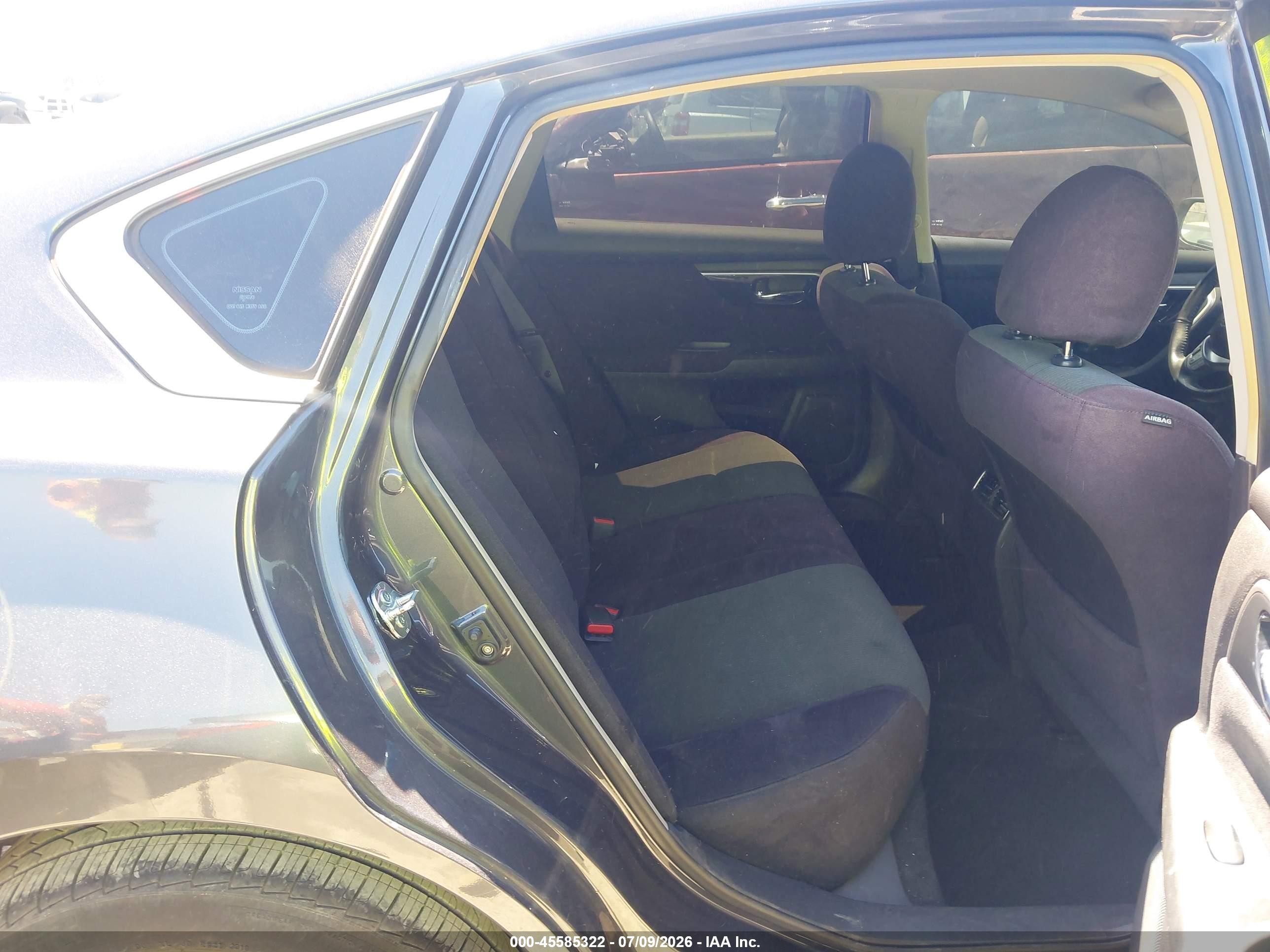 2013 Nissan Altima 2.5 Sv Серый vin: 1N4AL3AP0DN537376