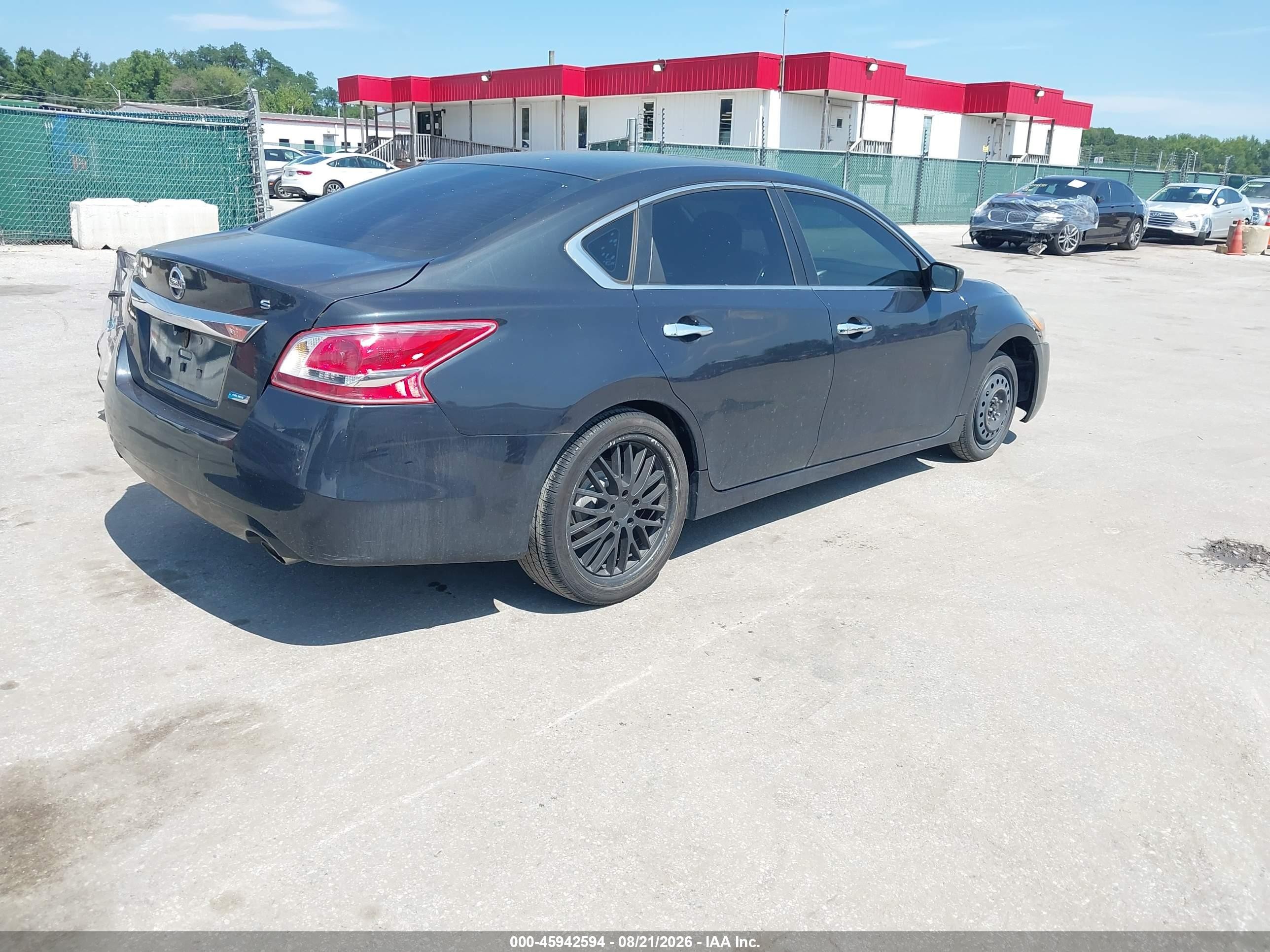2013 Nissan Altima 2.5 S Black vin: 1N4AL3AP0DN558244
