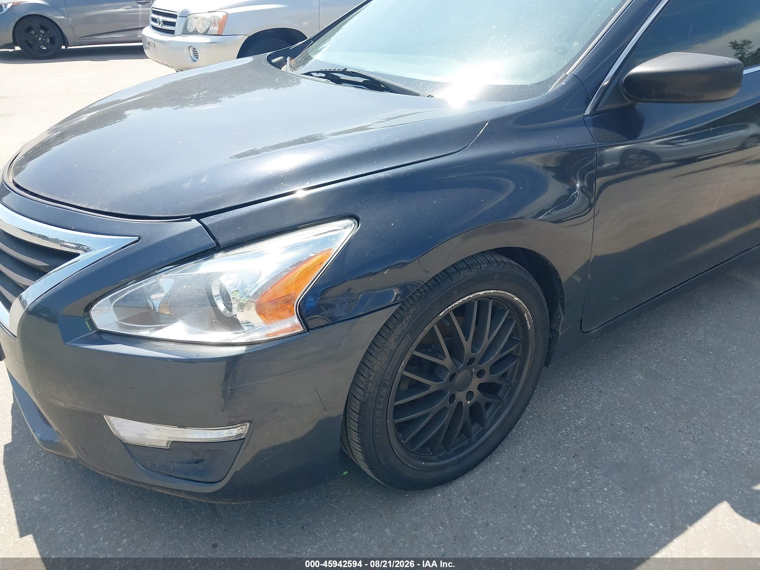 2013 Nissan Altima 2.5 S Black vin: 1N4AL3AP0DN558244