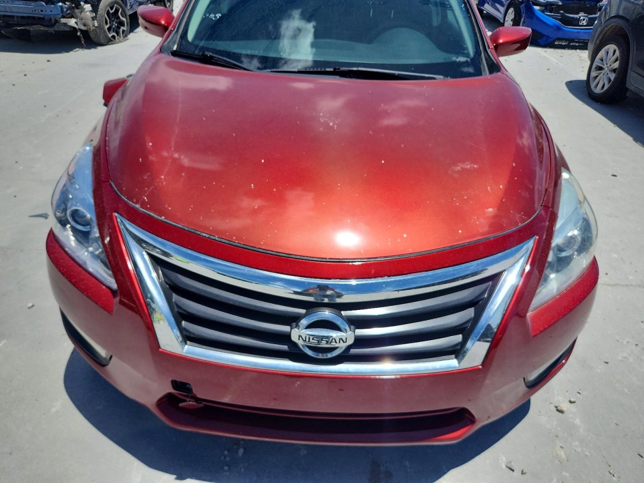 2013 Nissan Altima 2.5 Red vin: 1N4AL3AP0DN558969