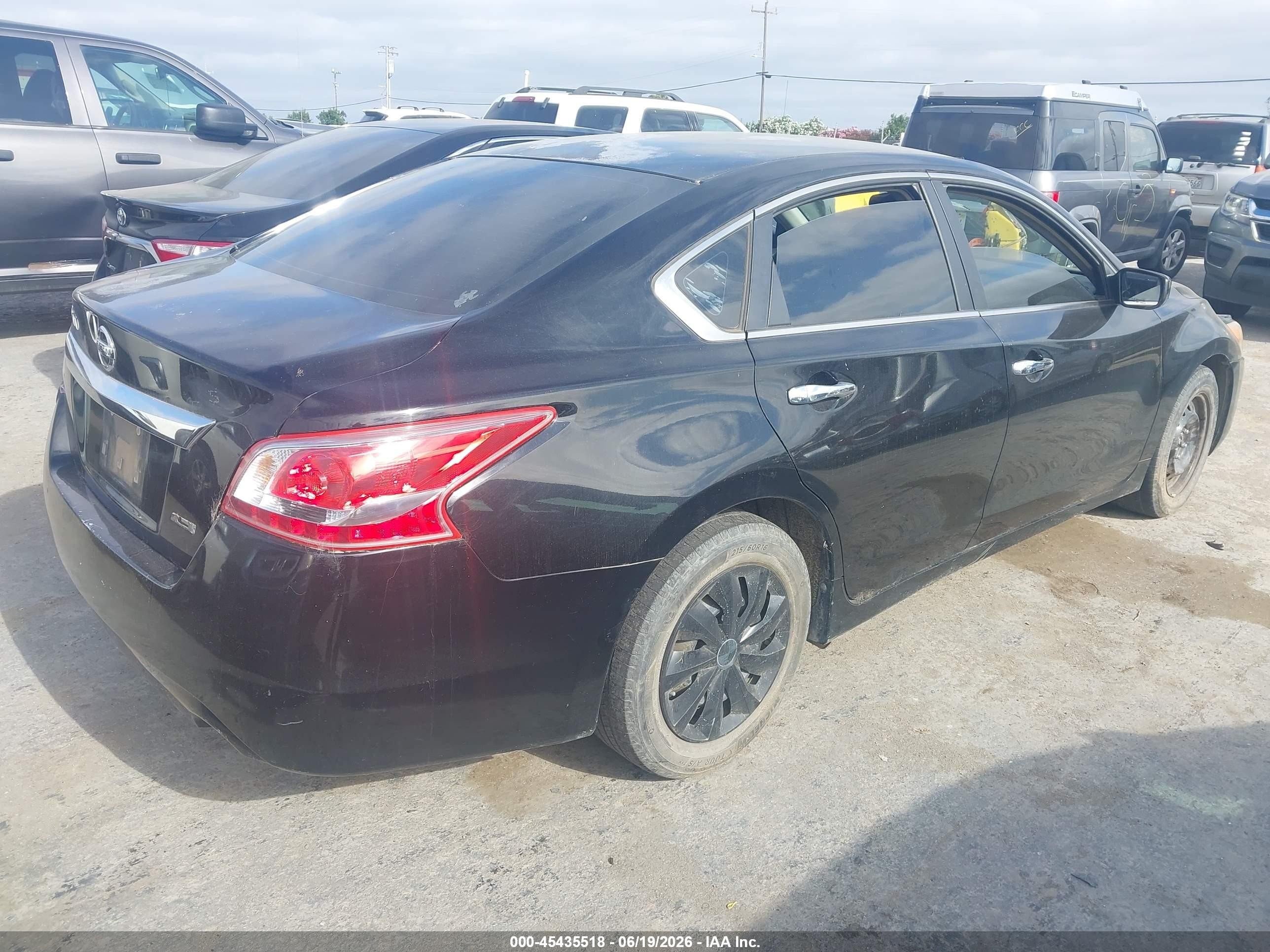2013 Nissan Altima 2.5 S Black vin: 1N4AL3AP0DN561516