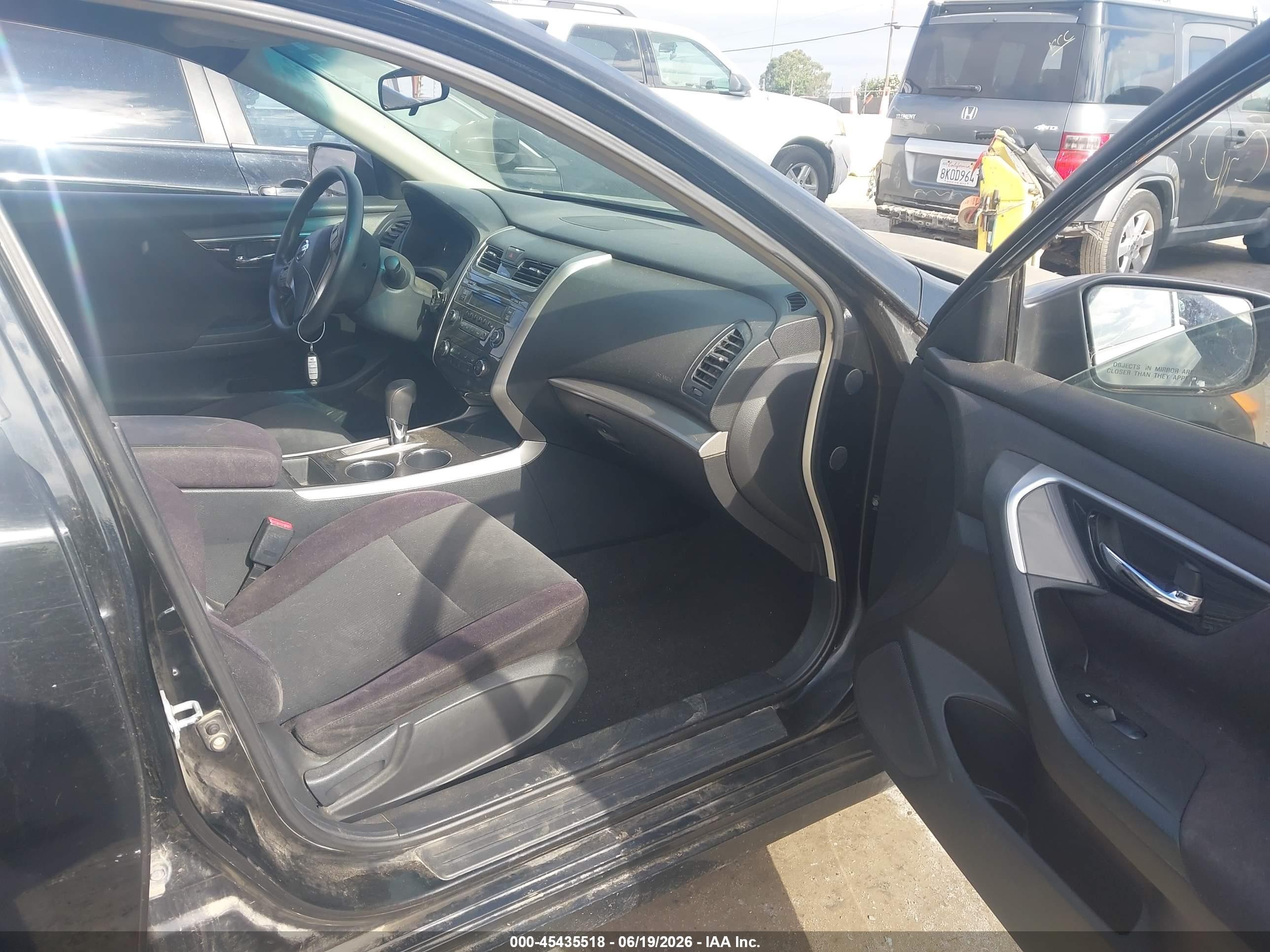 2013 Nissan Altima 2.5 S Black vin: 1N4AL3AP0DN561516