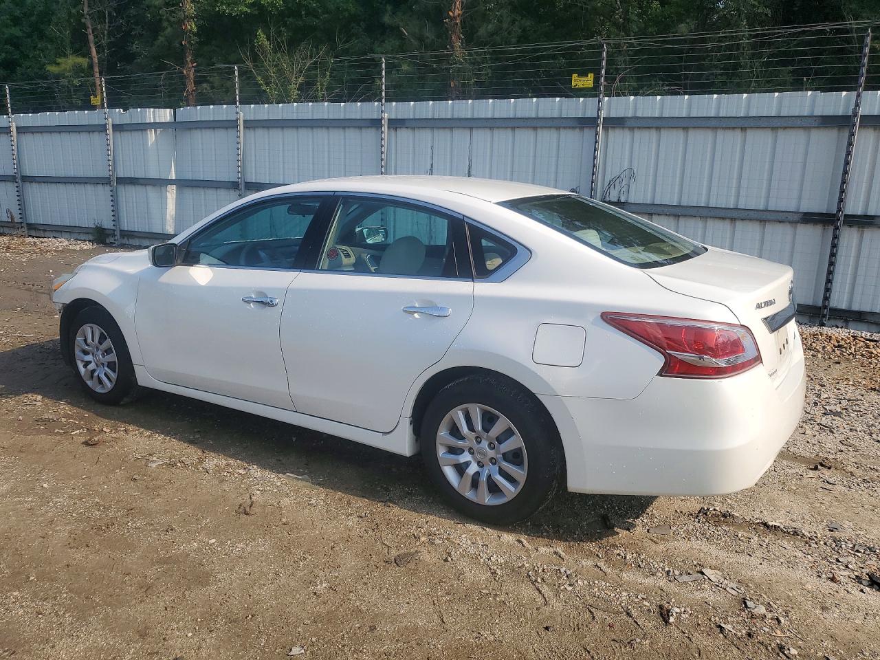 2013 Nissan Altima 2.5 Белый vin: 1N4AL3AP0DN571074