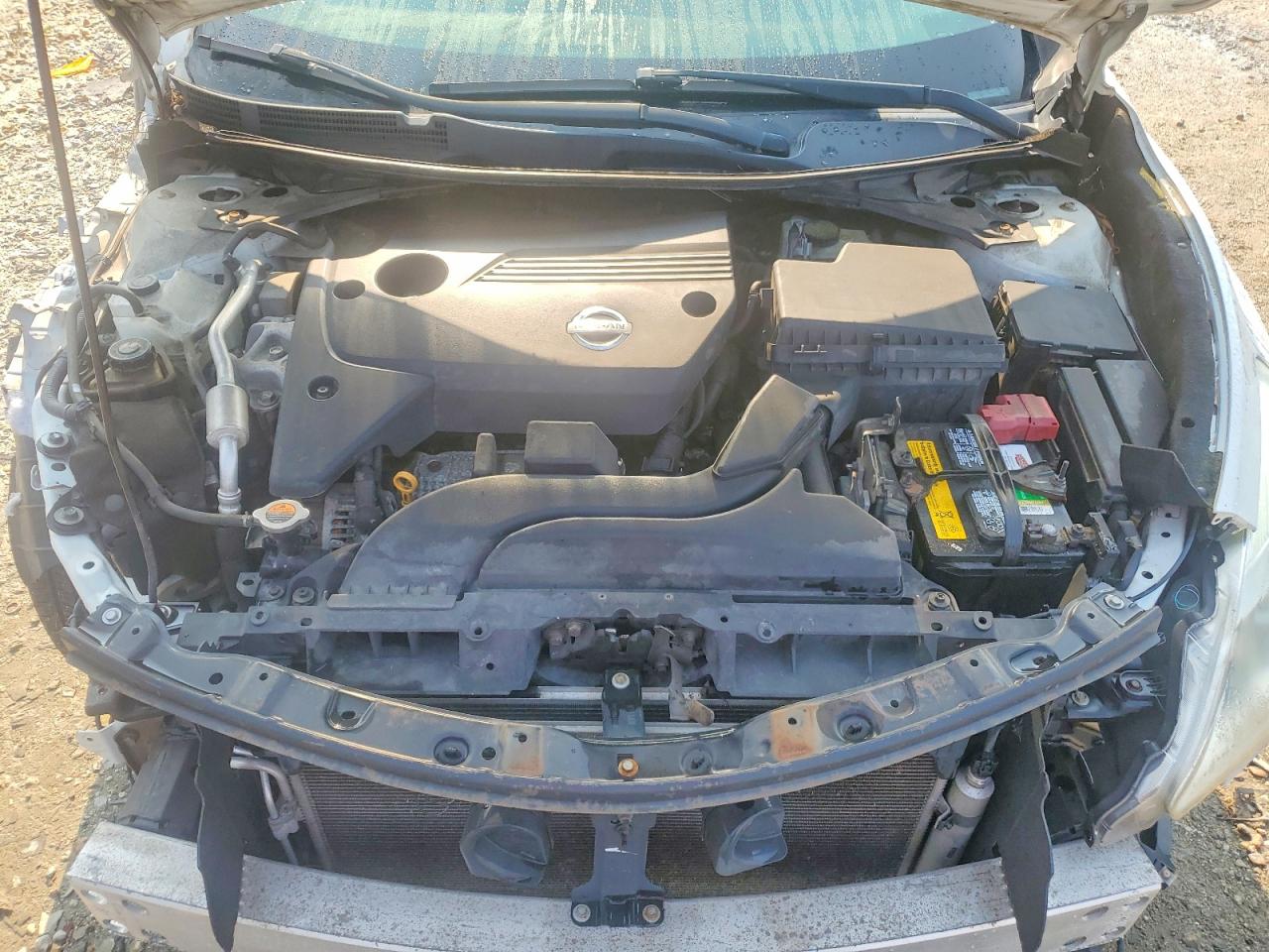 2013 Nissan Altima 2.5 Белый vin: 1N4AL3AP0DN571074