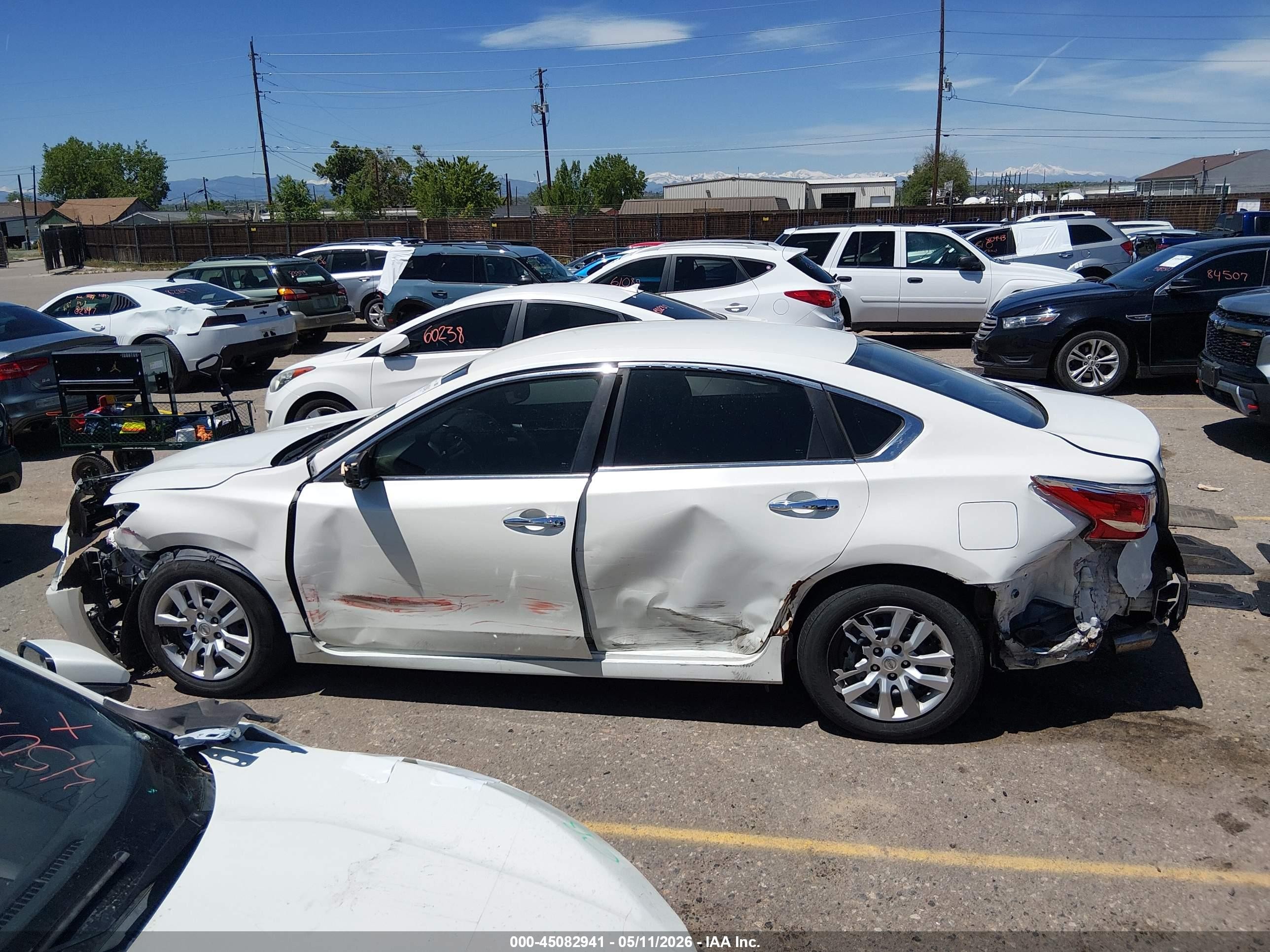 2013 Nissan Altima 2.5 S White vin: 1N4AL3AP0DN571401