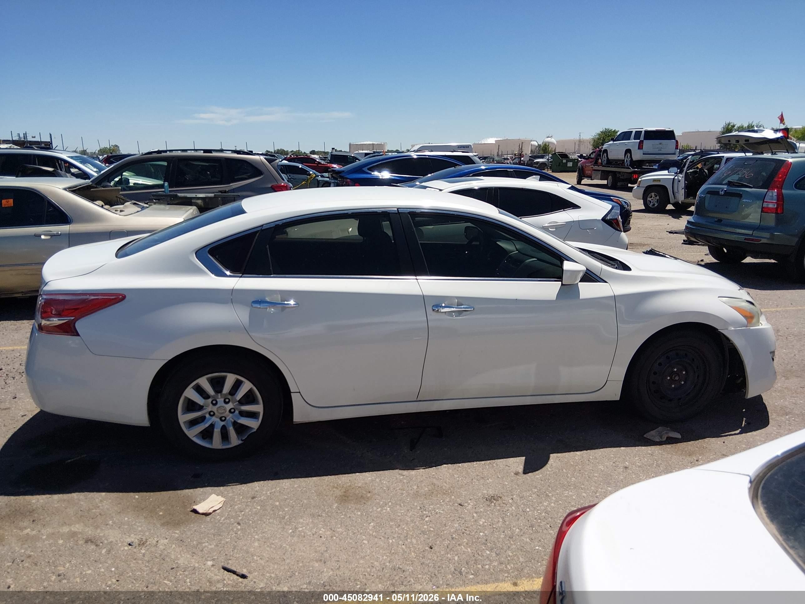 2013 Nissan Altima 2.5 S White vin: 1N4AL3AP0DN571401