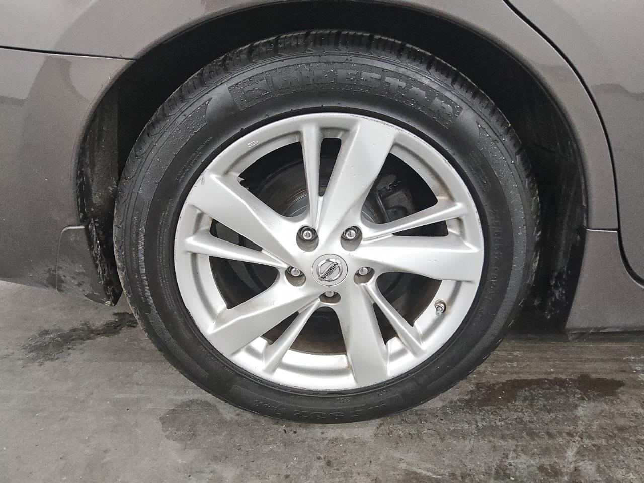 2013 Nissan Altima 2.5 Sl Коричневый vin: 1N4AL3AP0DN581622 Damage: Right Rear Wheel, Curb Rash, > 12 Inches
