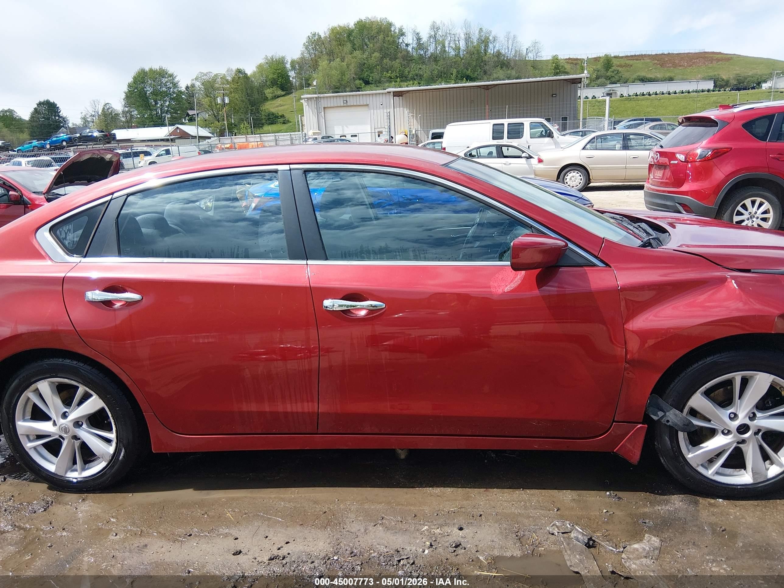 2014 Nissan Altima 2.5 Sv Red vin: 1N4AL3AP0EC100698