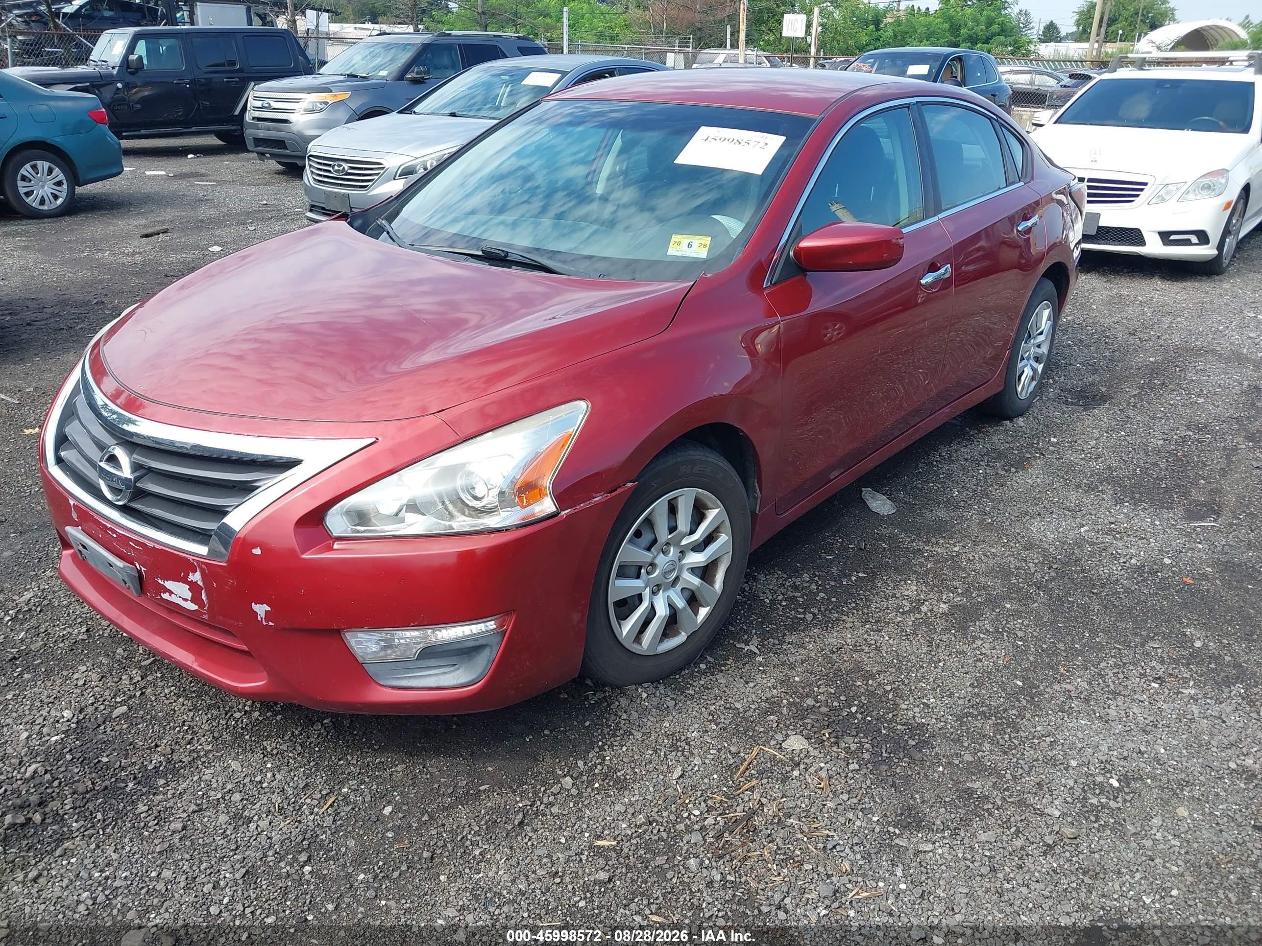 2014 Nissan Altima 2.5 S Red vin: 1N4AL3AP0EC103827