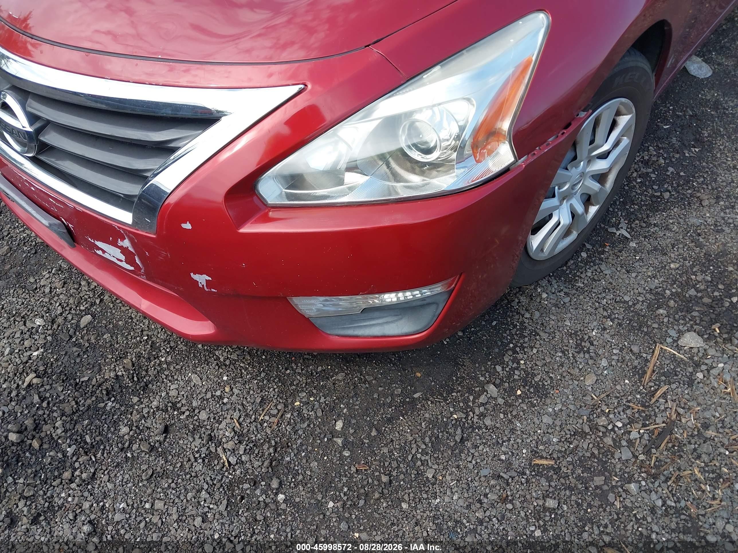 2014 Nissan Altima 2.5 S Red vin: 1N4AL3AP0EC103827