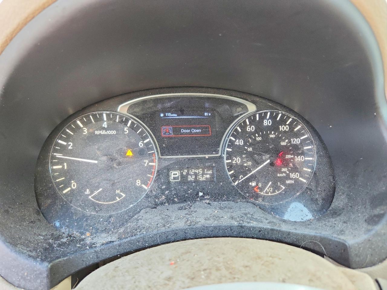 2014 Nissan Altima 2.5 Red vin: 1N4AL3AP0EC104220