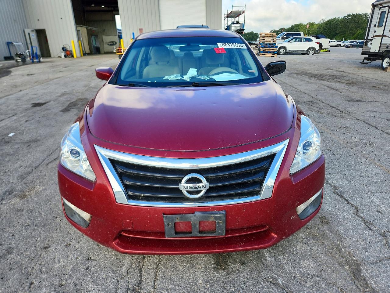2014 Nissan Altima 2.5 Red vin: 1N4AL3AP0EC104220