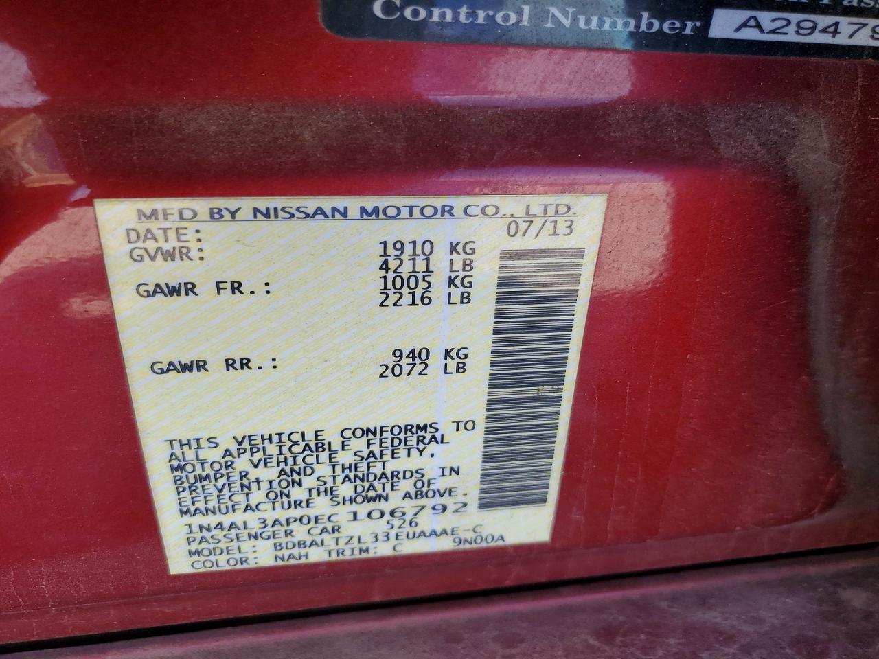 2014 Nissan Altima 2.5 Sv Red vin: 1N4AL3AP0EC106792