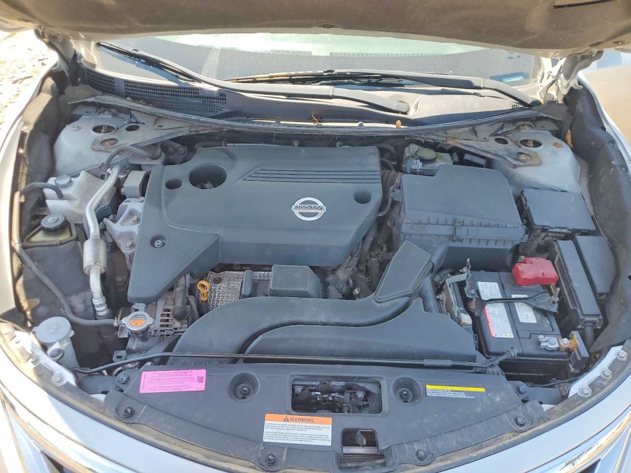 2014 Nissan Altima 2.5 Silver vin: 1N4AL3AP0EC108316