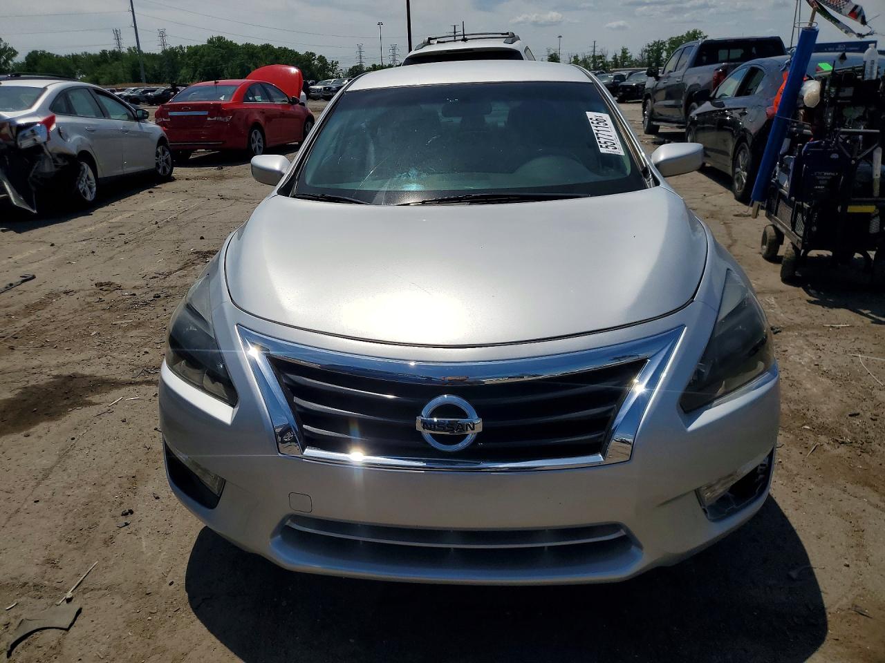 2014 Nissan Altima 2.5 Silver vin: 1N4AL3AP0EC108316