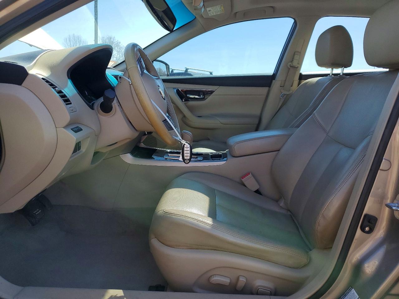 2014 Nissan Altima Tan vin: 1N4AL3AP0EC120577