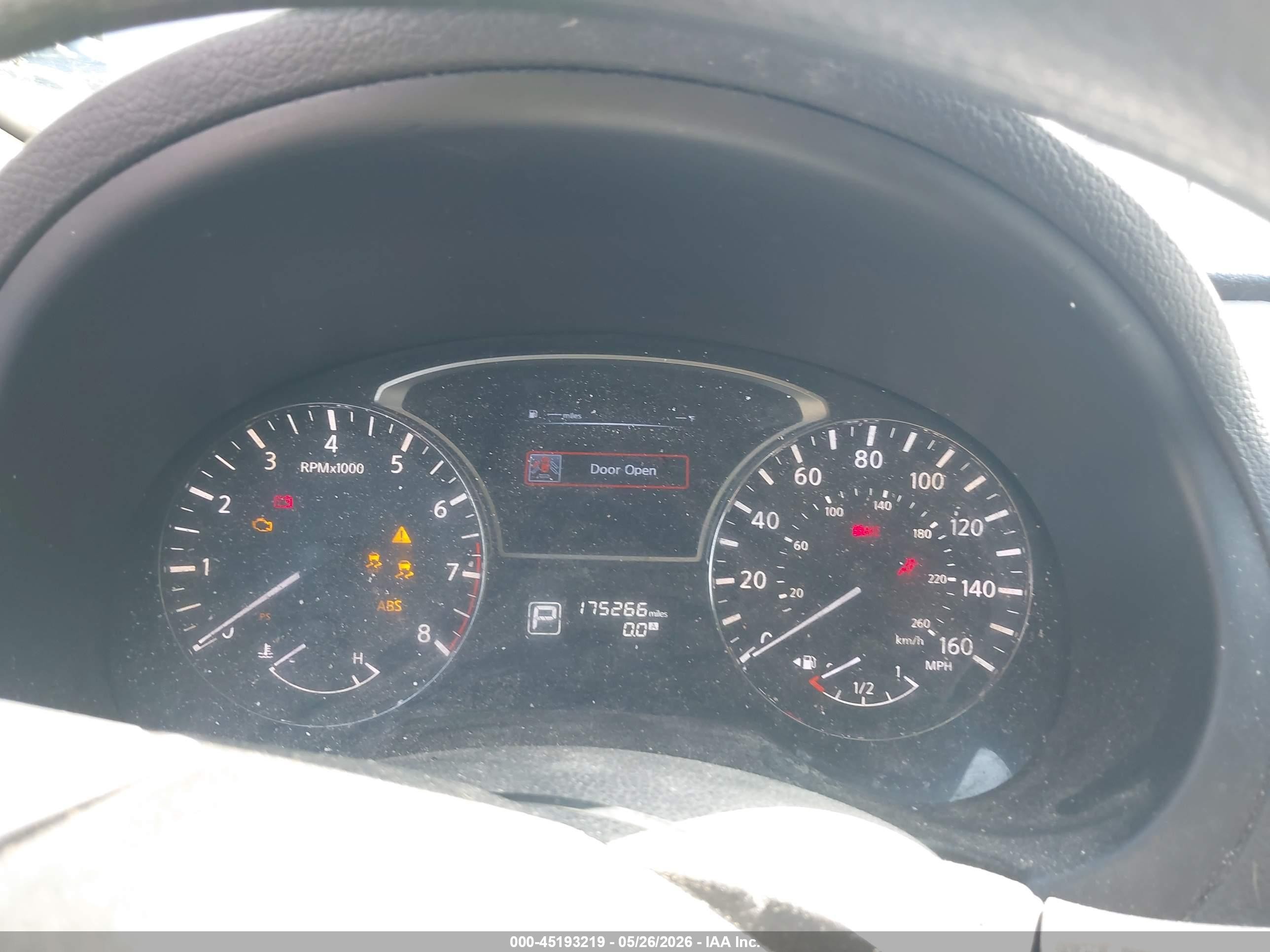 2014 Nissan Altima 2.5 S Silver vin: 1N4AL3AP0EC139873