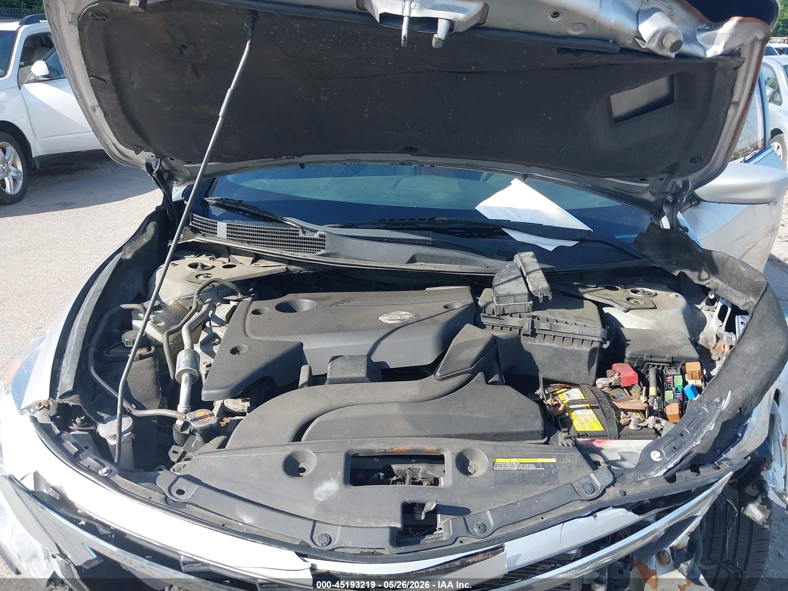 2014 Nissan Altima 2.5 S Silver vin: 1N4AL3AP0EC139873