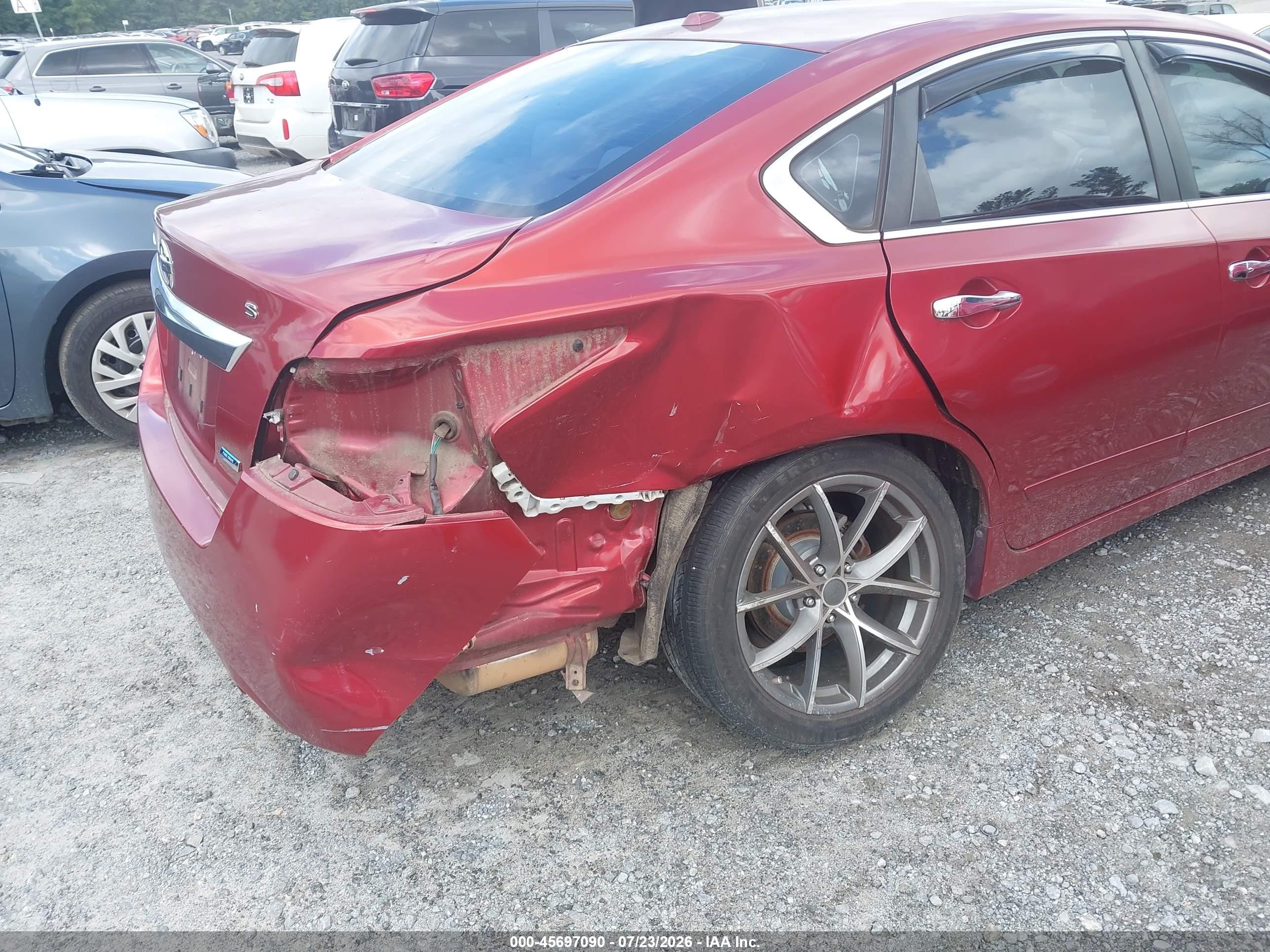 2014 Nissan Altima 2.5 S Красный vin: 1N4AL3AP0EC141588