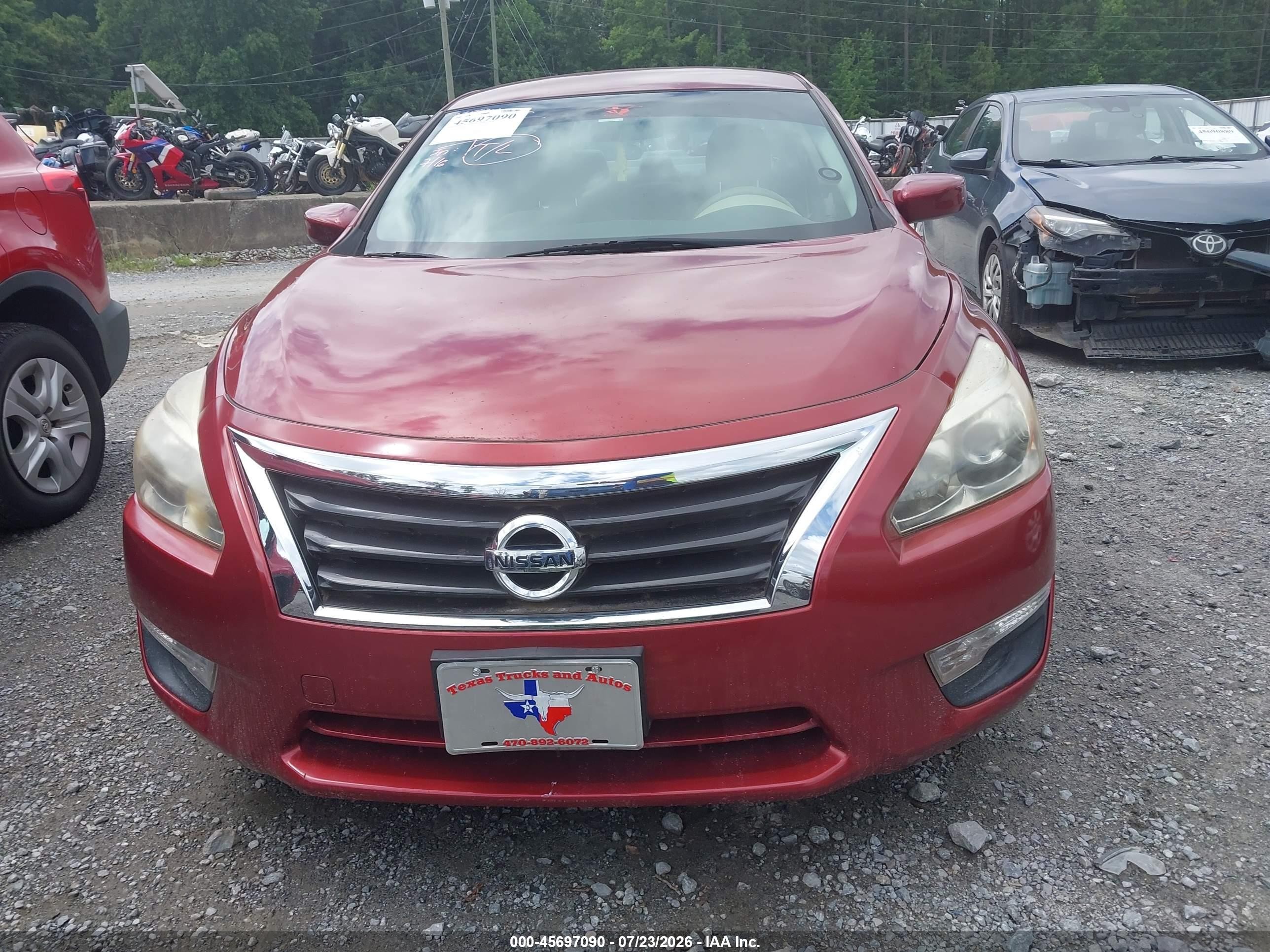 2014 Nissan Altima 2.5 S Красный vin: 1N4AL3AP0EC141588