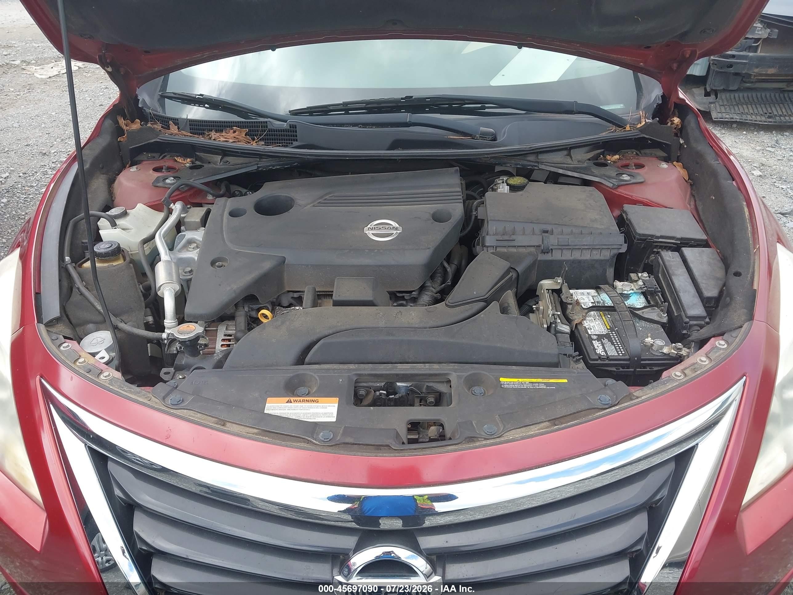 2014 Nissan Altima 2.5 S Красный vin: 1N4AL3AP0EC141588
