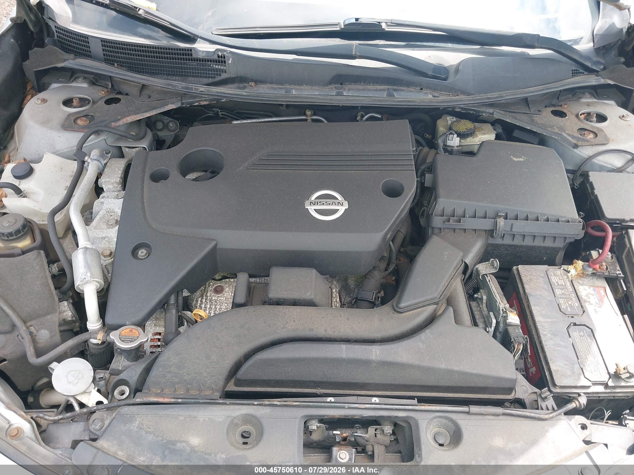 2014 Nissan Altima 2.5 S Silver vin: 1N4AL3AP0EC149433