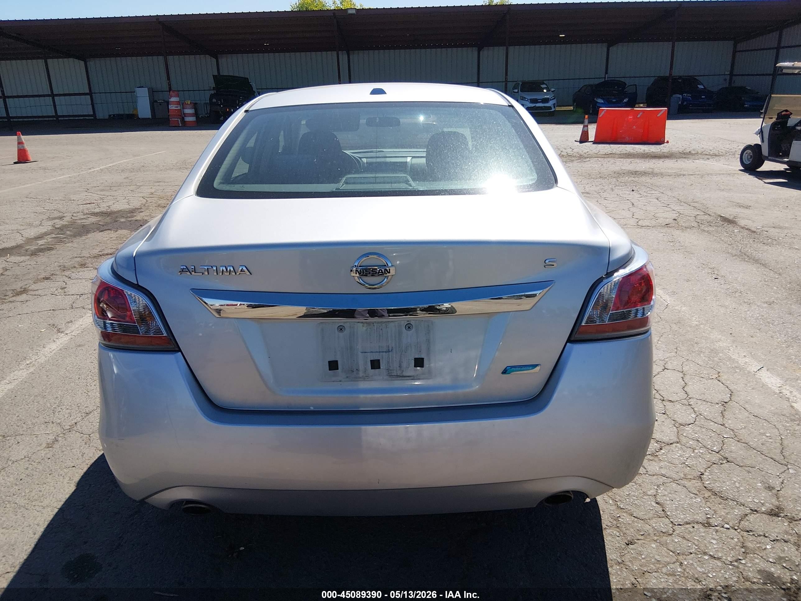 2014 Nissan Altima 2.5 S Silver vin: 1N4AL3AP0EC163610