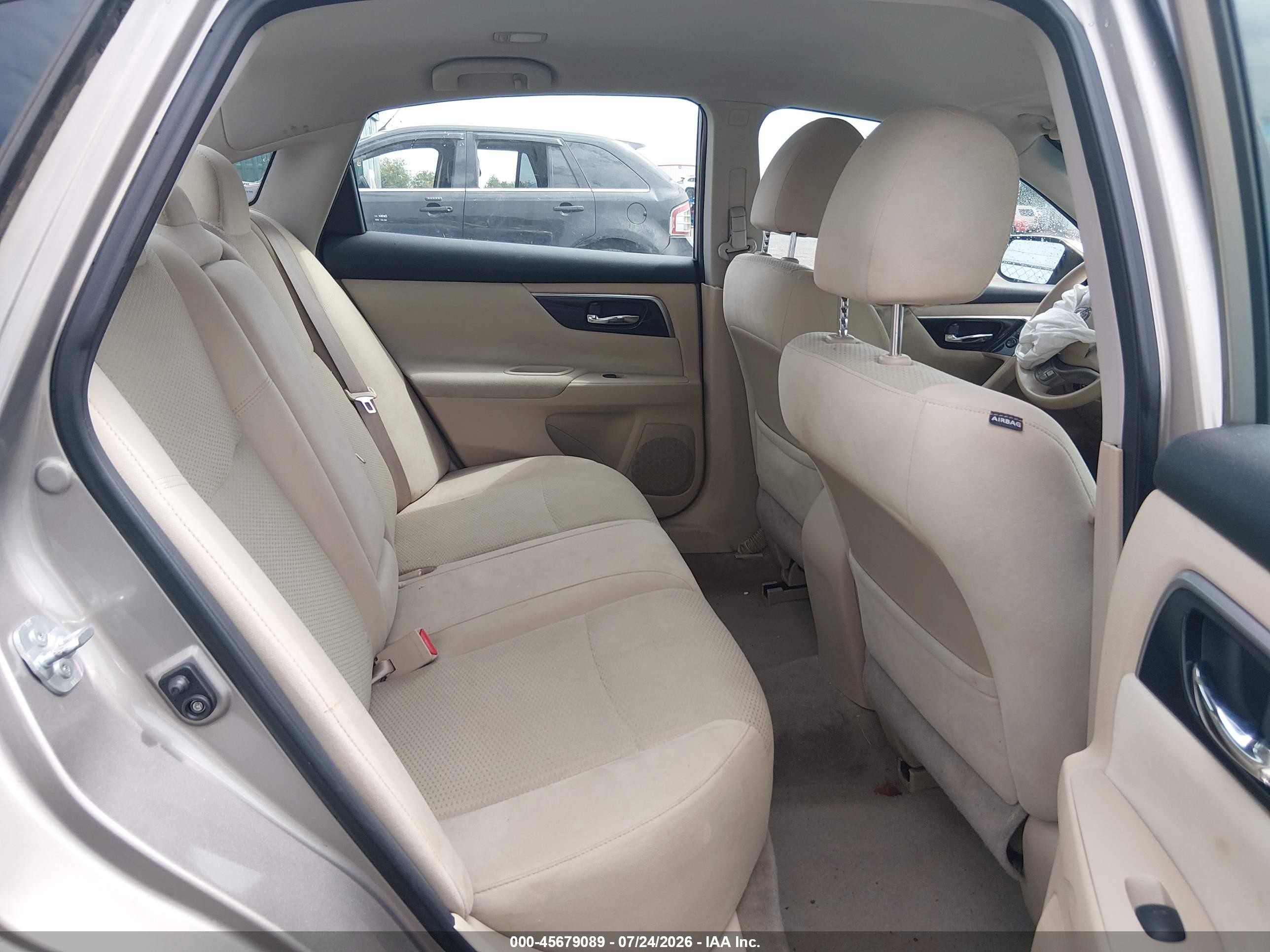 2014 Nissan Altima 2.5 S Beige vin: 1N4AL3AP0EC169729