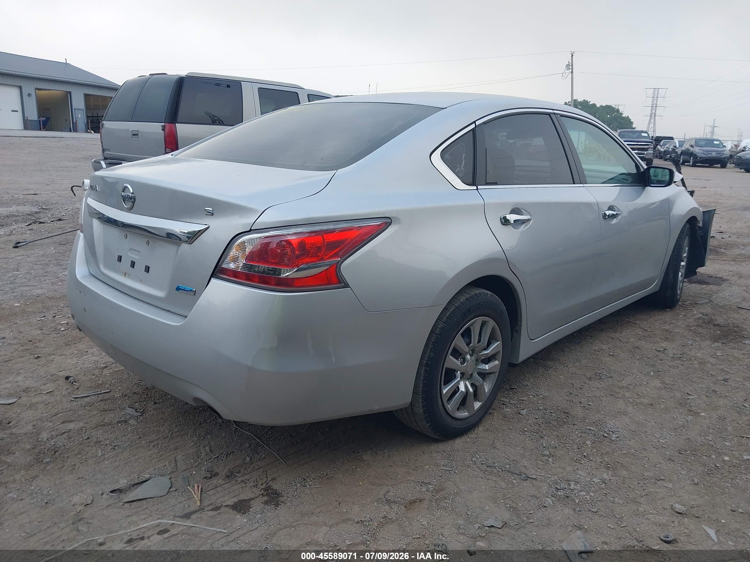 2014 Nissan Altima 2.5 S Silver vin: 1N4AL3AP0EC170864