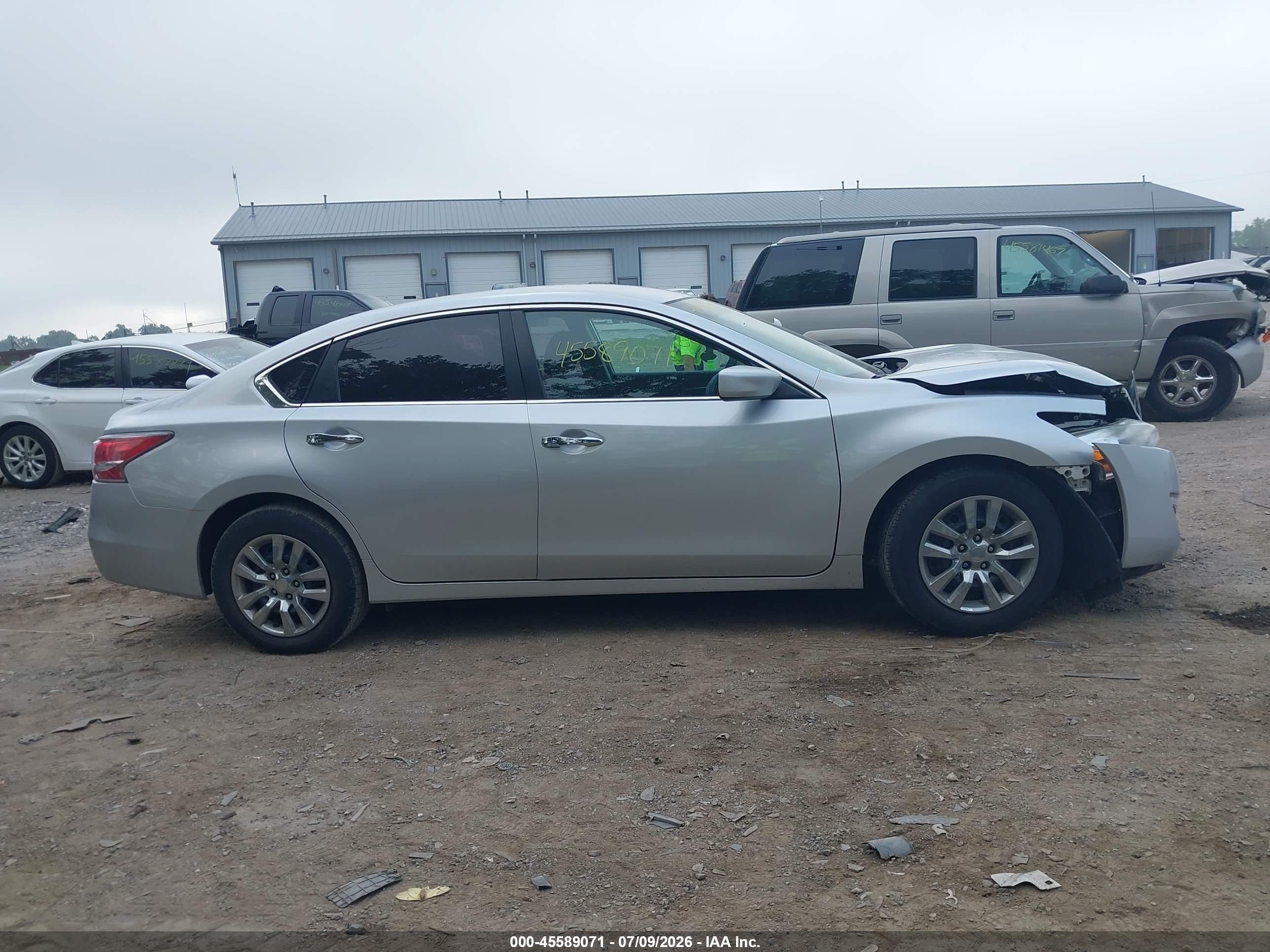 2014 Nissan Altima 2.5 S Silver vin: 1N4AL3AP0EC170864
