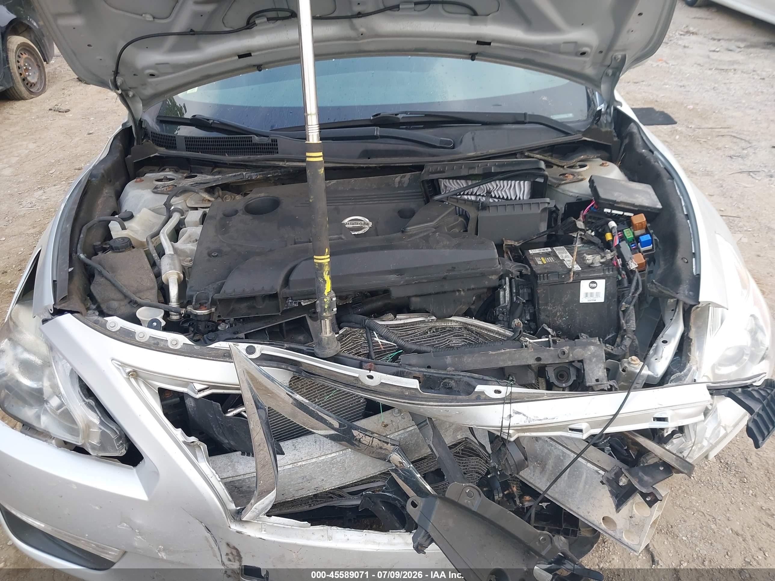2014 Nissan Altima 2.5 S Silver vin: 1N4AL3AP0EC170864