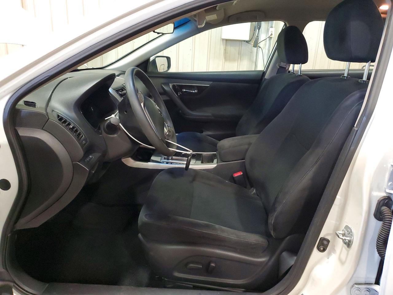 2014 Nissan Altima 2.5 S White vin: 1N4AL3AP0EC172260