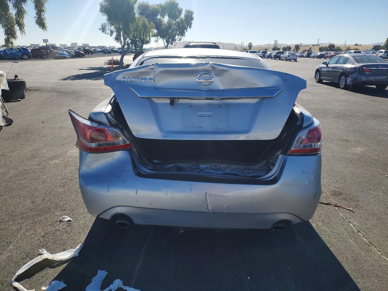 2014 Nissan Altima 2.5 S Silver vin: 1N4AL3AP0EC172291