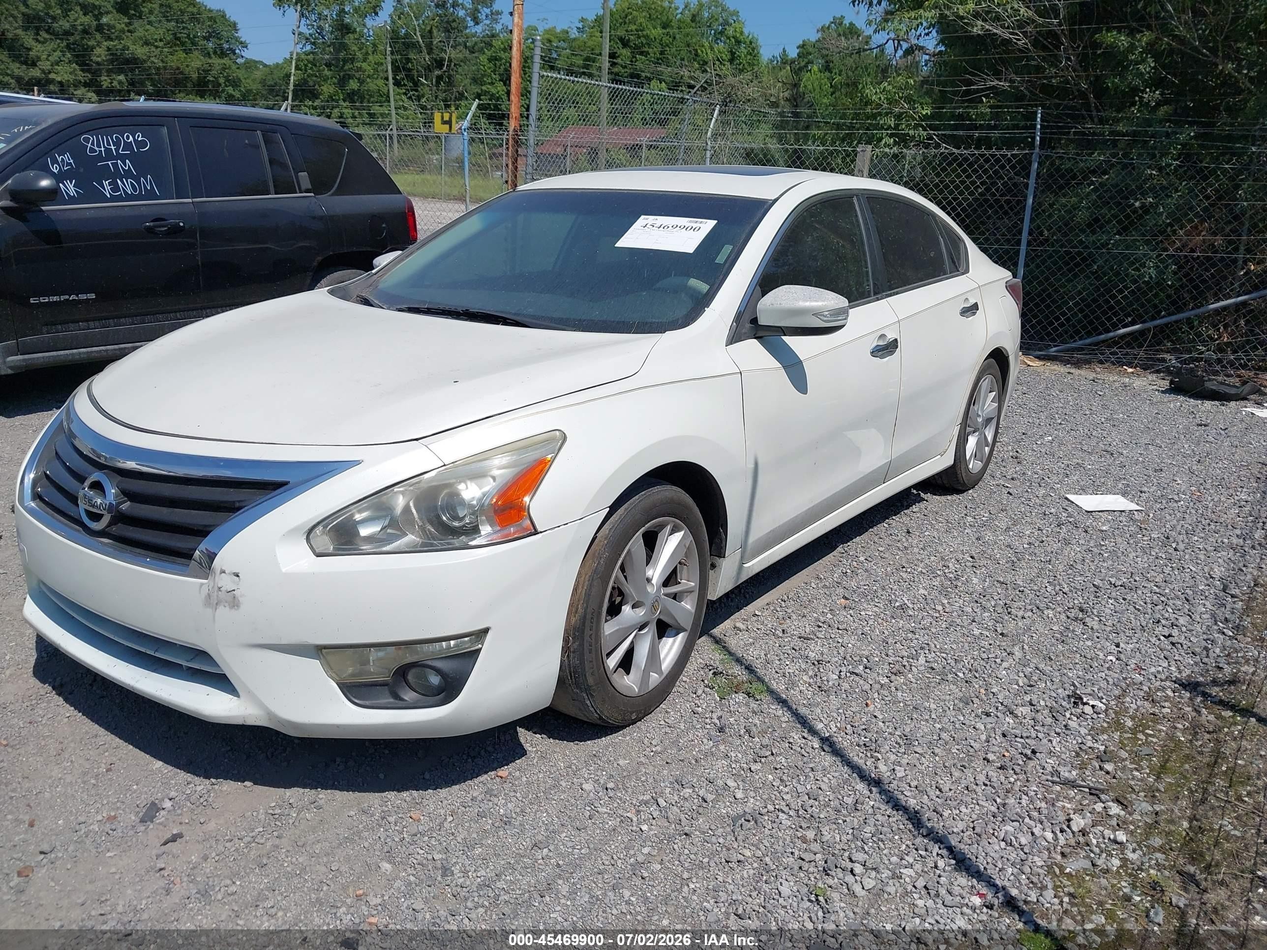 2014 Nissan Altima 2.5 Sv White vin: 1N4AL3AP0EC183078
