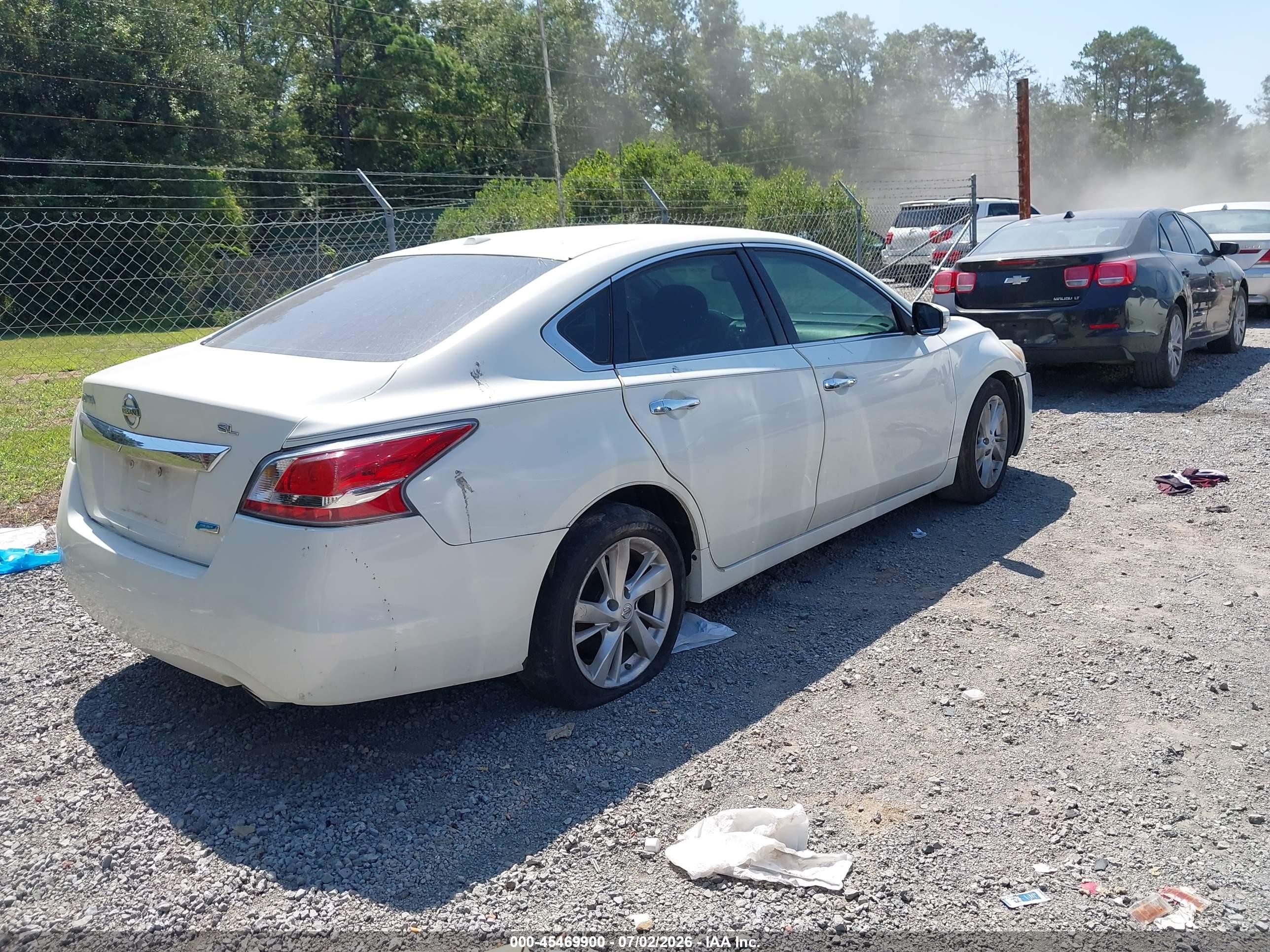 2014 Nissan Altima 2.5 Sv White vin: 1N4AL3AP0EC183078