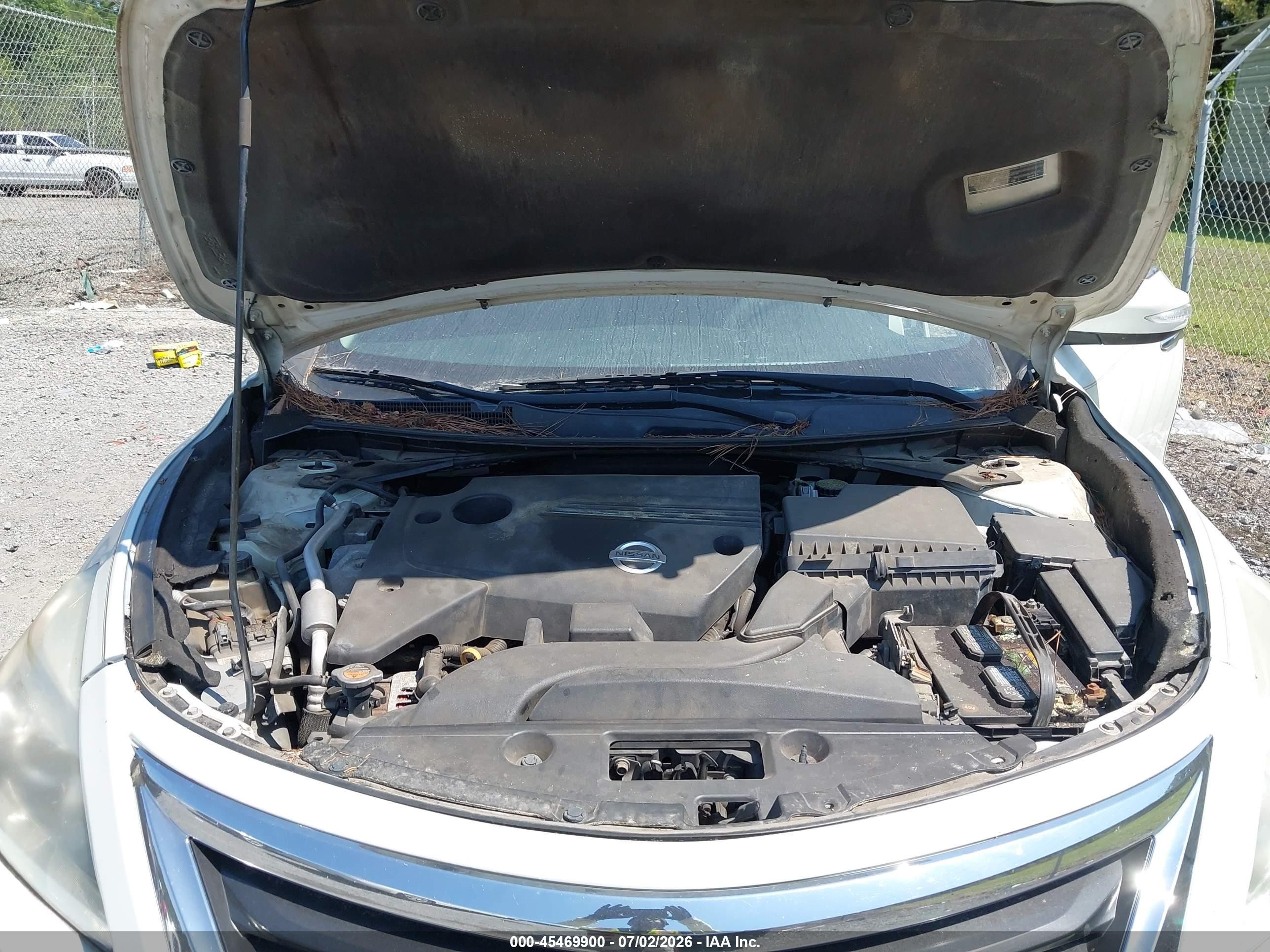 2014 Nissan Altima 2.5 Sv White vin: 1N4AL3AP0EC183078