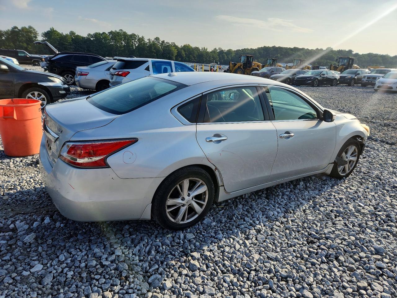 2014 Nissan Altima 2.5 Sv Silver vin: 1N4AL3AP0EC183386
