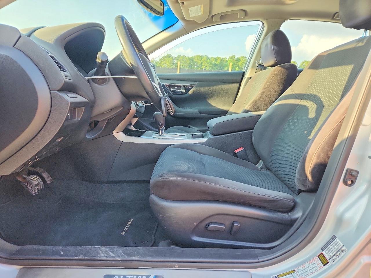 2014 Nissan Altima 2.5 Sv Silver vin: 1N4AL3AP0EC183386