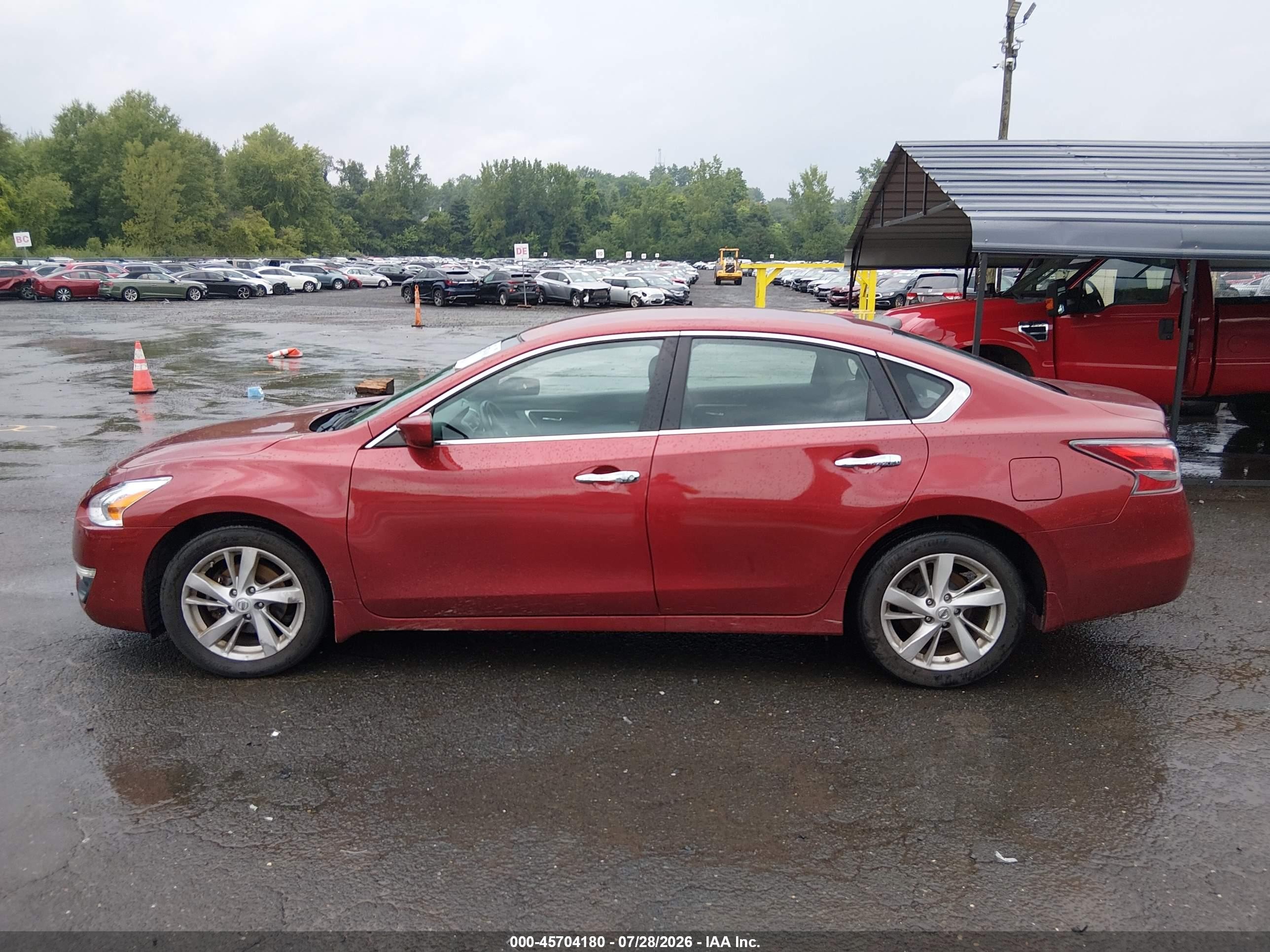 2014 Nissan Altima 2.5 Sv Red vin: 1N4AL3AP0EC184408