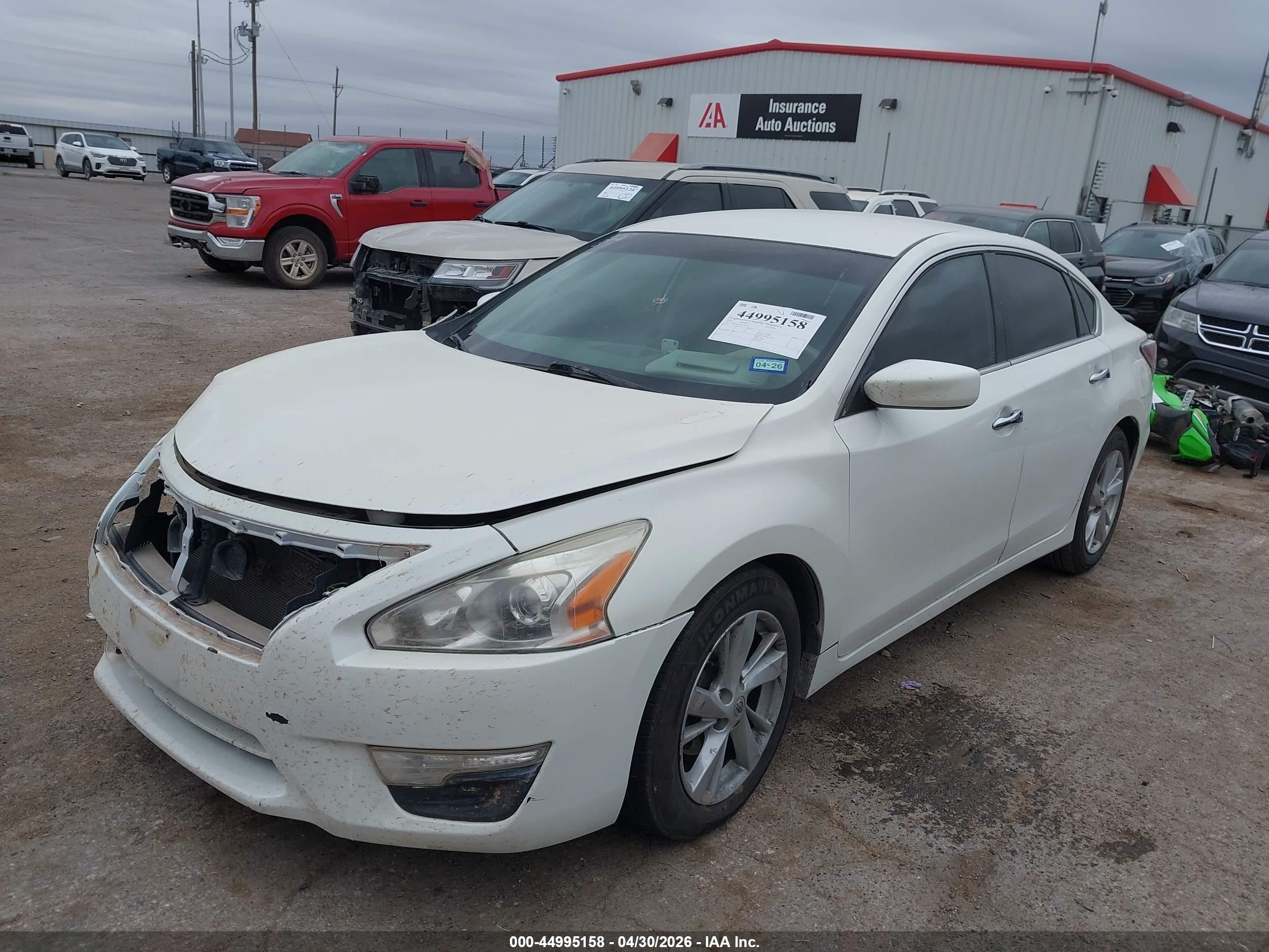 2014 Nissan Altima 2.5 Sv White vin: 1N4AL3AP0EC190760