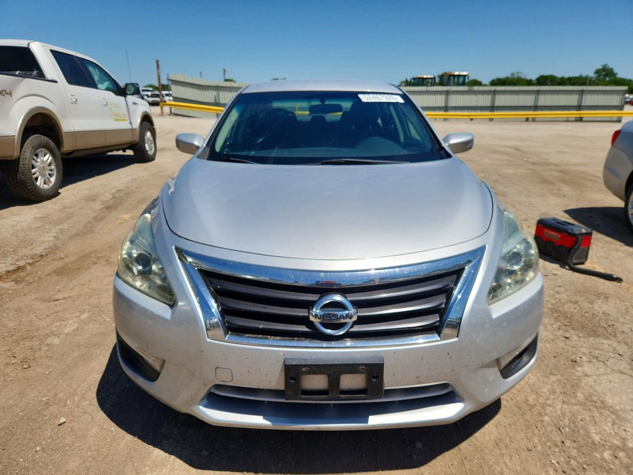 2014 Nissan Altima 2.5 S Silver vin: 1N4AL3AP0EC197336