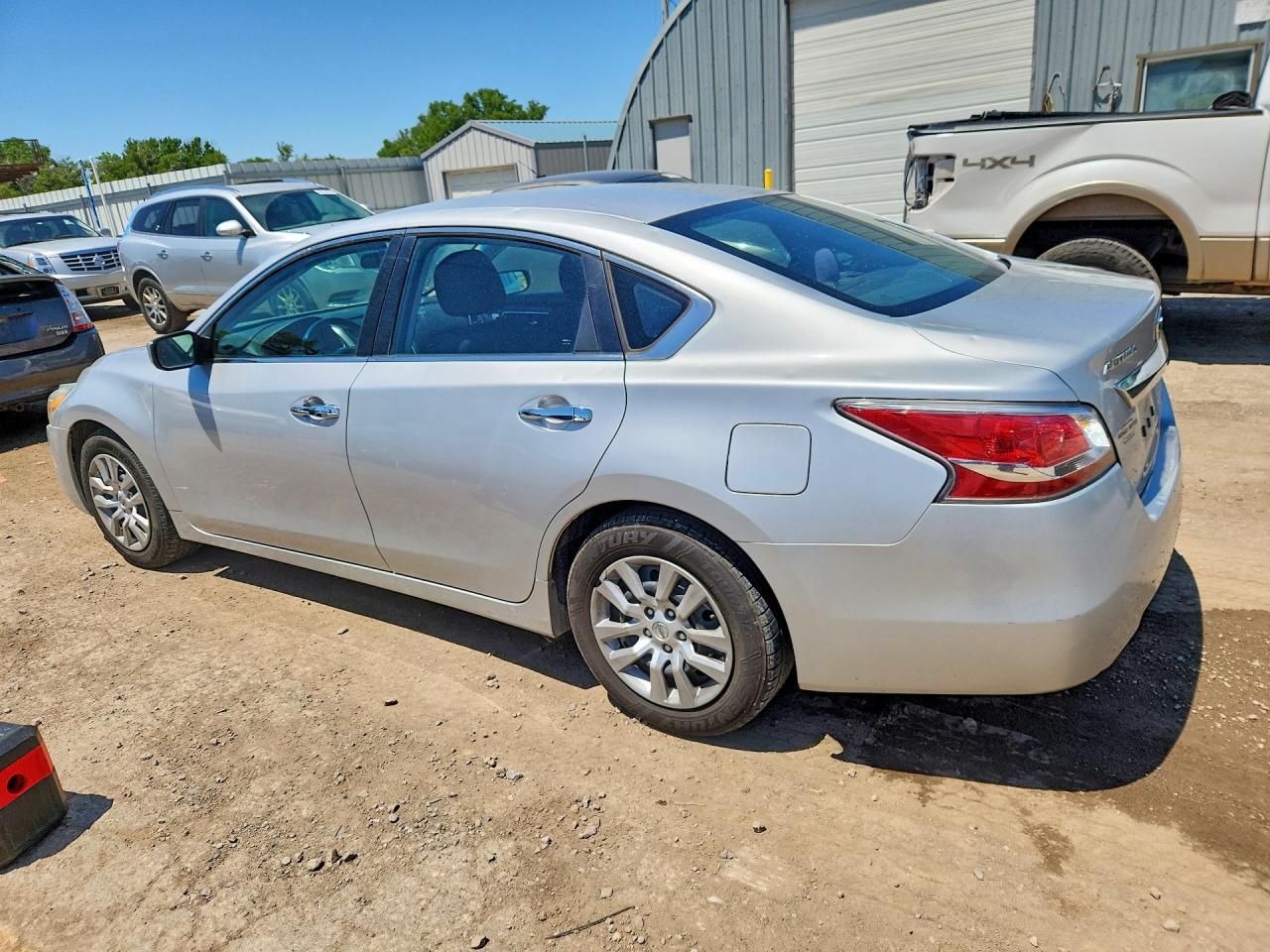 2014 Nissan Altima 2.5 S Silver vin: 1N4AL3AP0EC197336