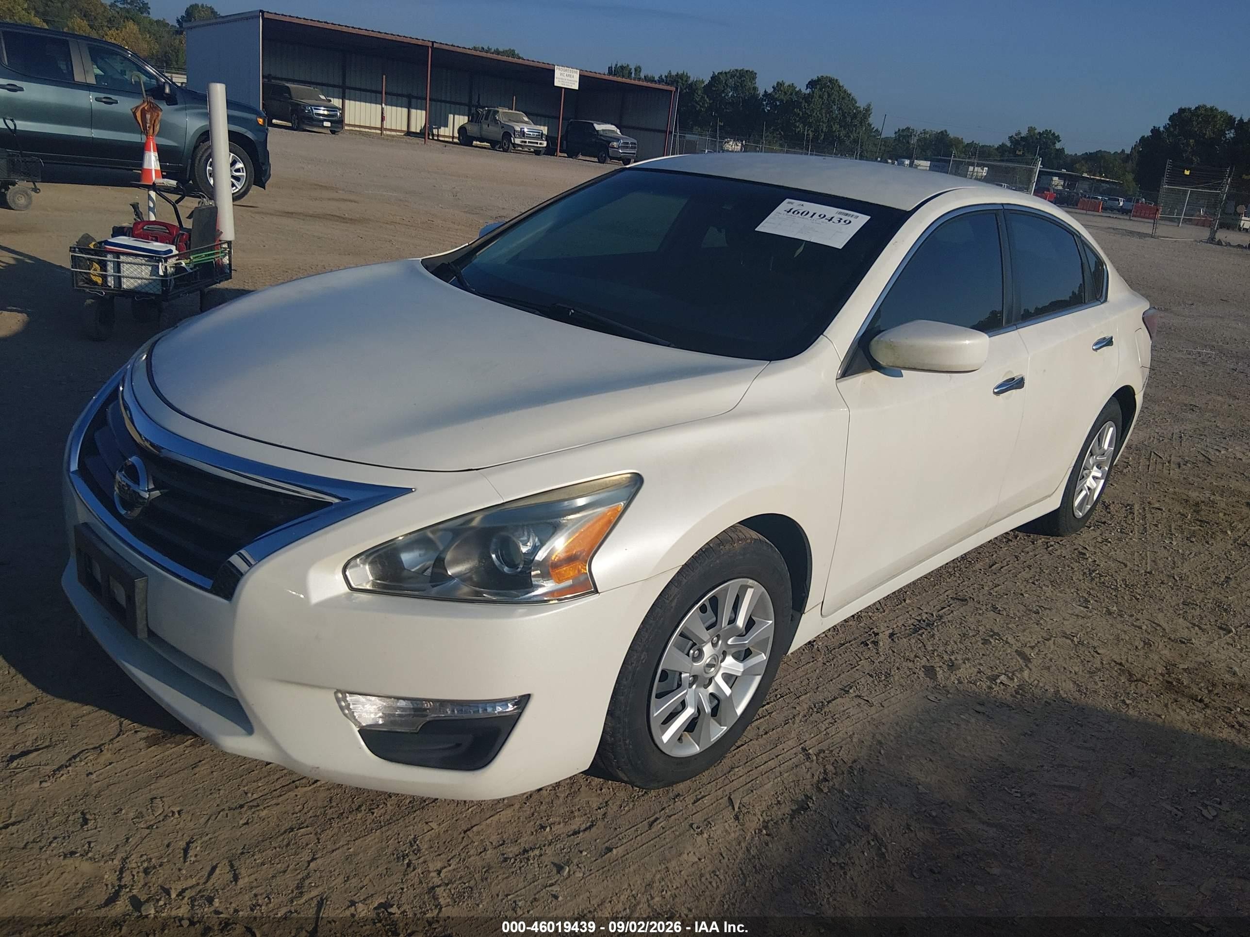 2014 Nissan Altima 2.5/2.5 S/2.5 Sl/2.5 Sv White vin: 1N4AL3AP0EC290003