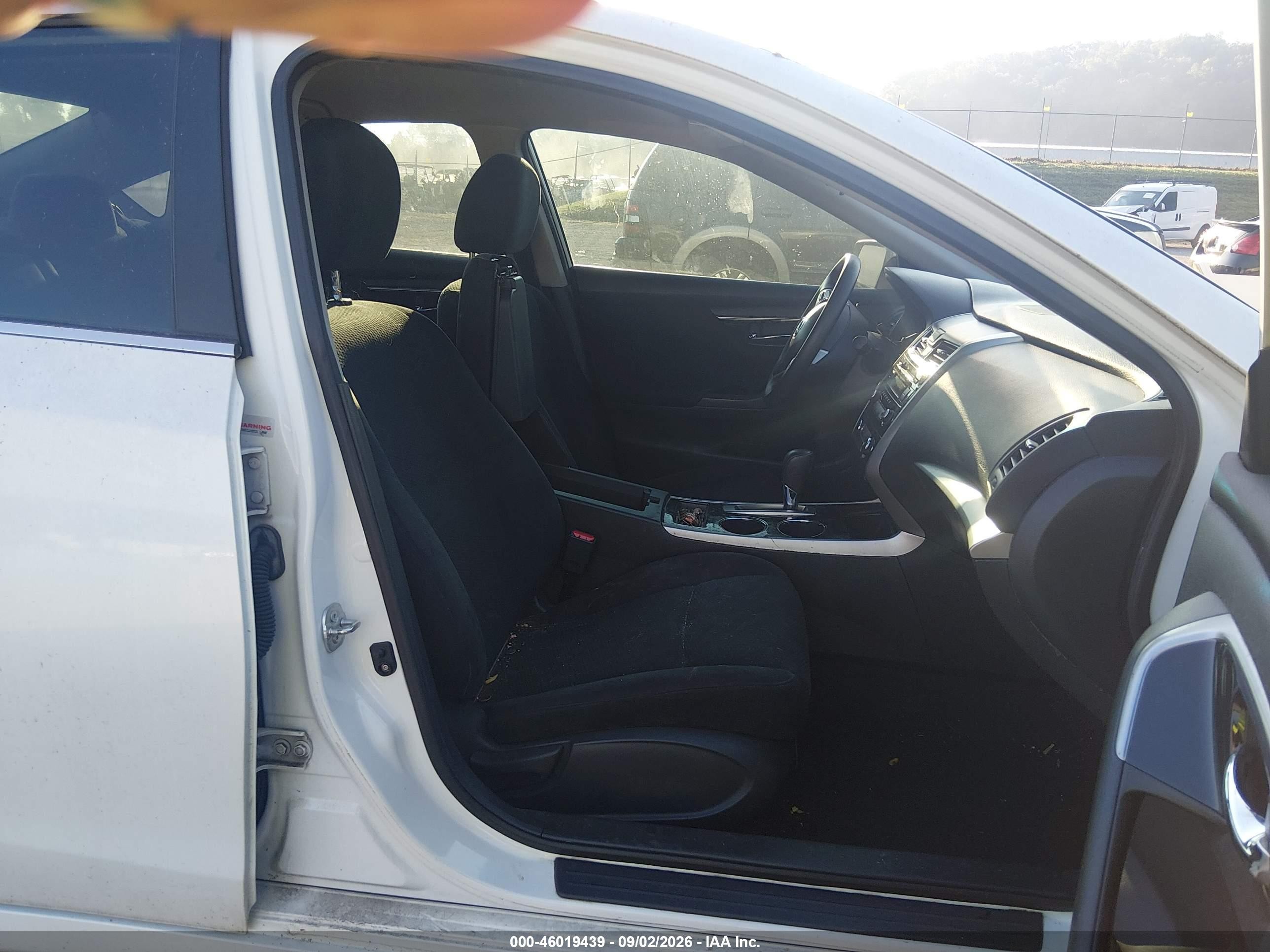 2014 Nissan Altima 2.5/2.5 S/2.5 Sl/2.5 Sv White vin: 1N4AL3AP0EC290003