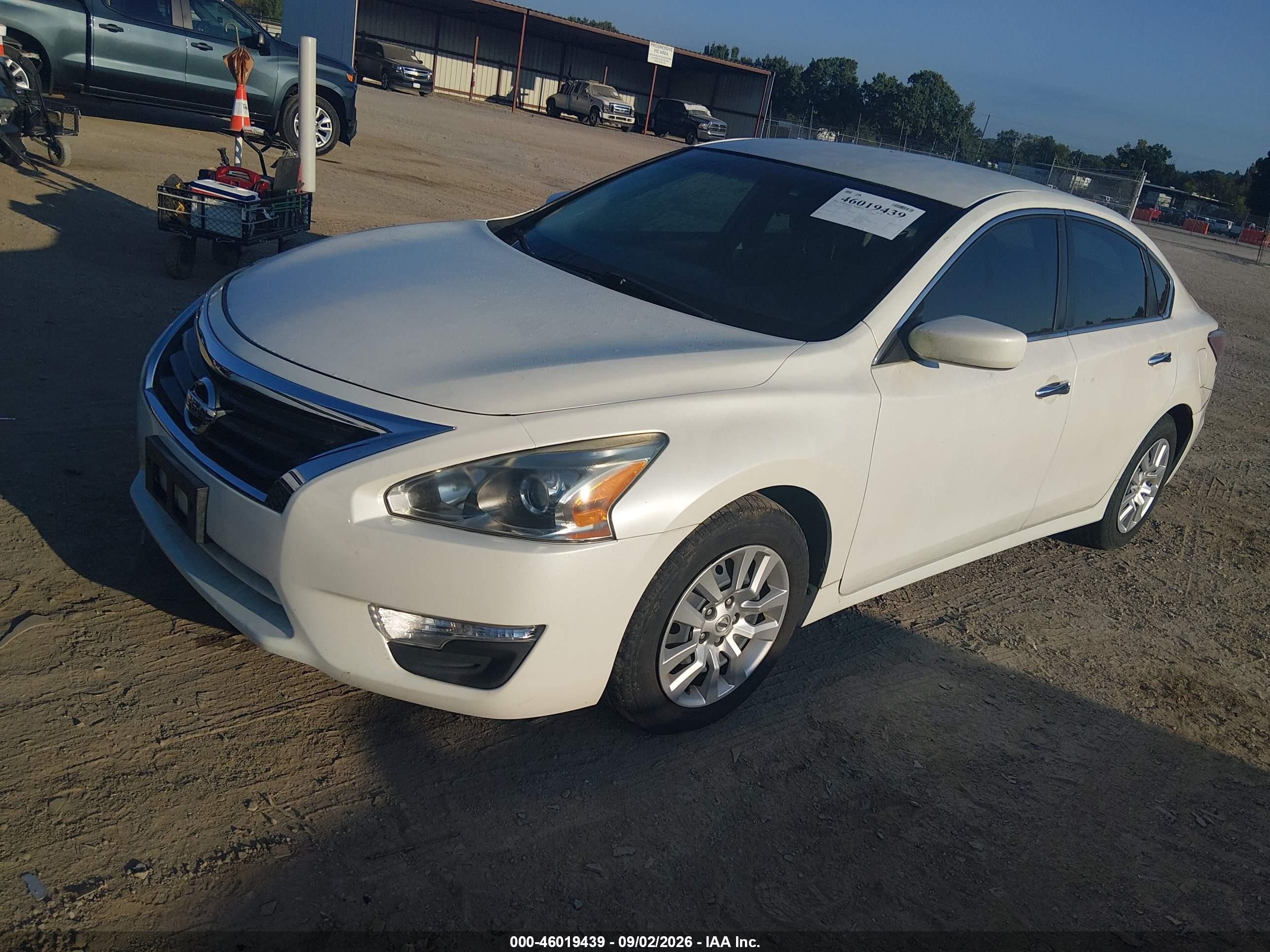 2014 Nissan Altima 2.5/2.5 S/2.5 Sl/2.5 Sv White vin: 1N4AL3AP0EC290003